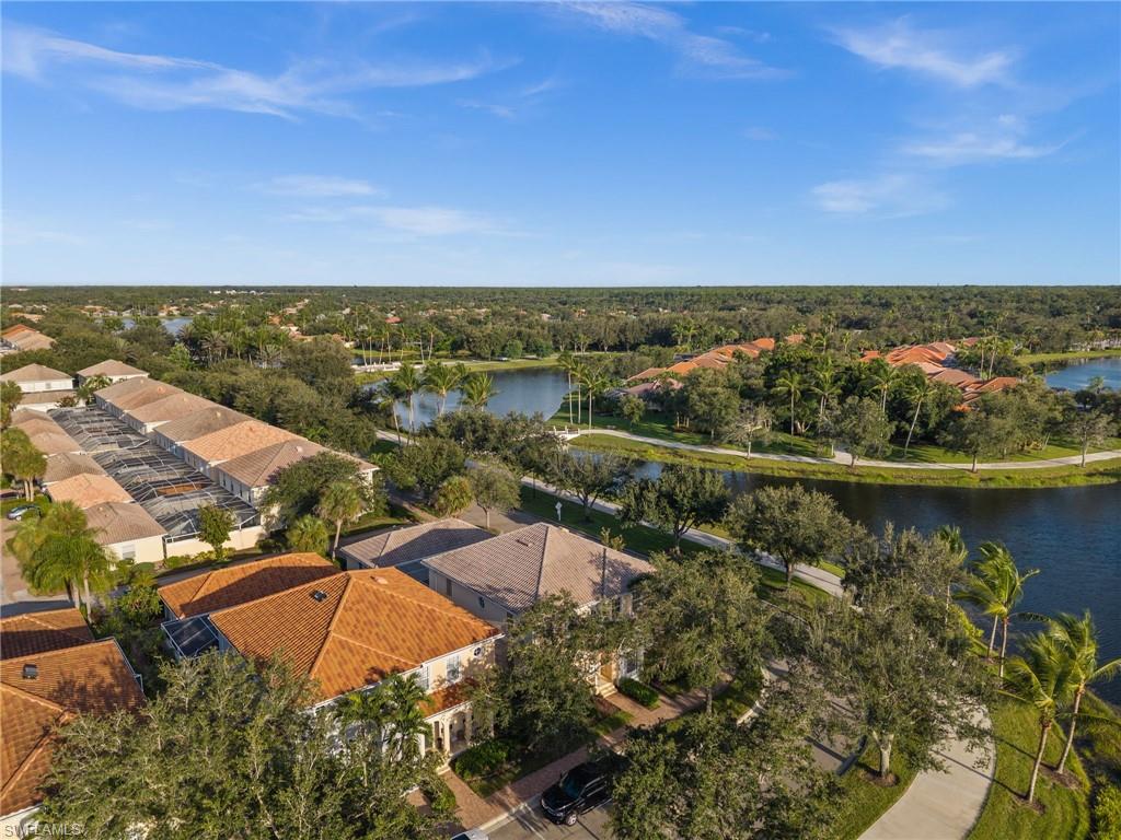 6072 Towncenter CIR