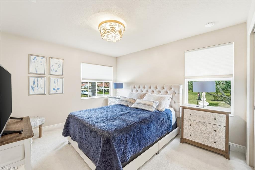 9429 La Bianco ST