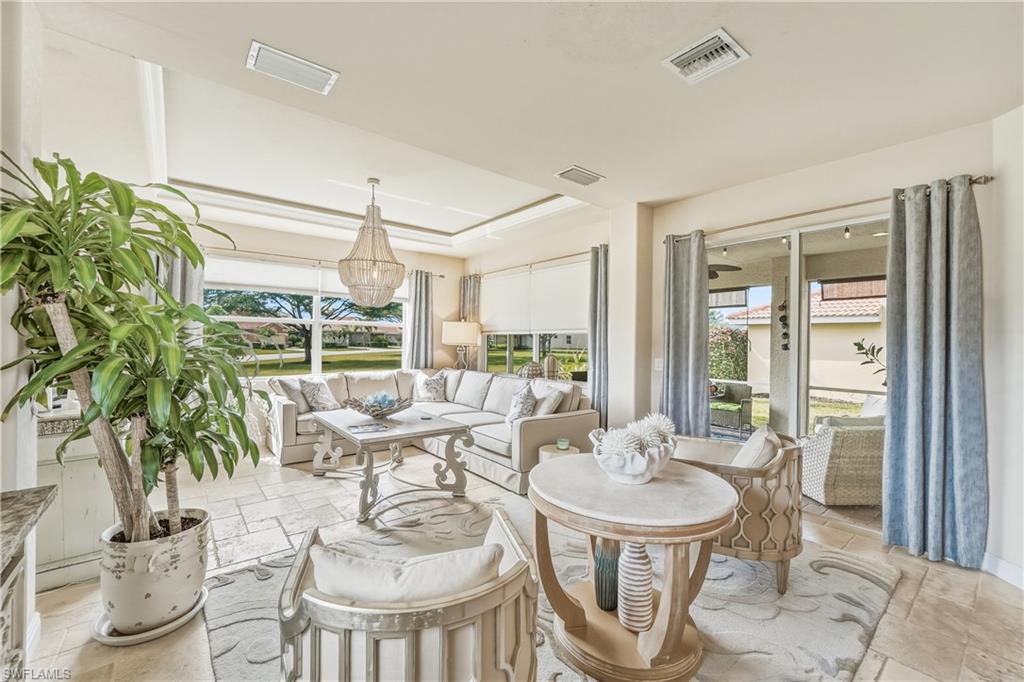 9429 La Bianco ST