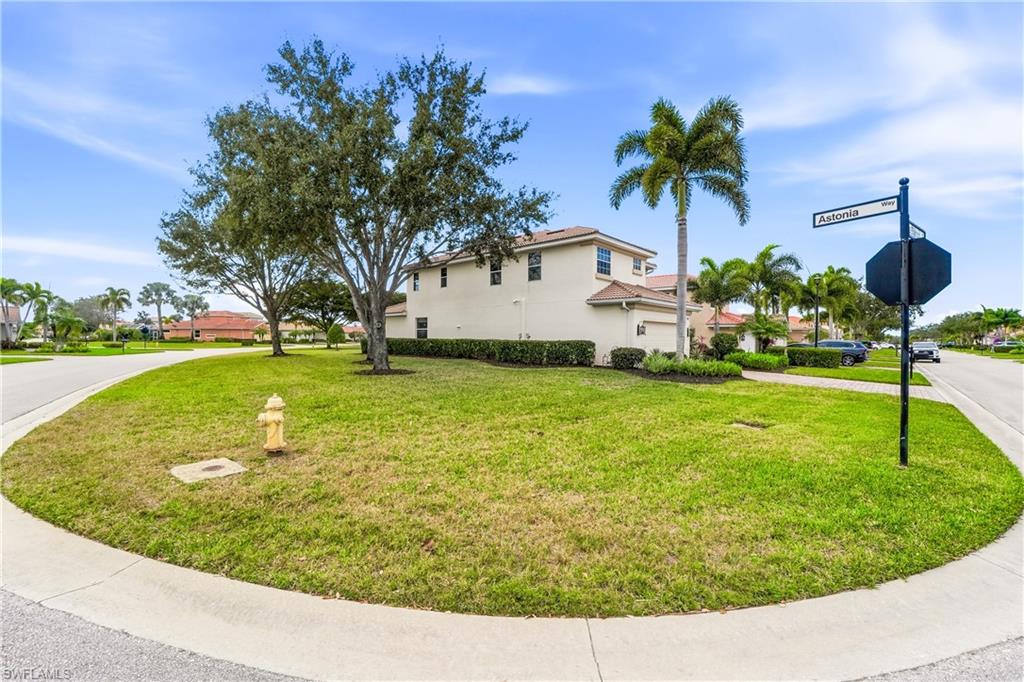 9429 La Bianco ST