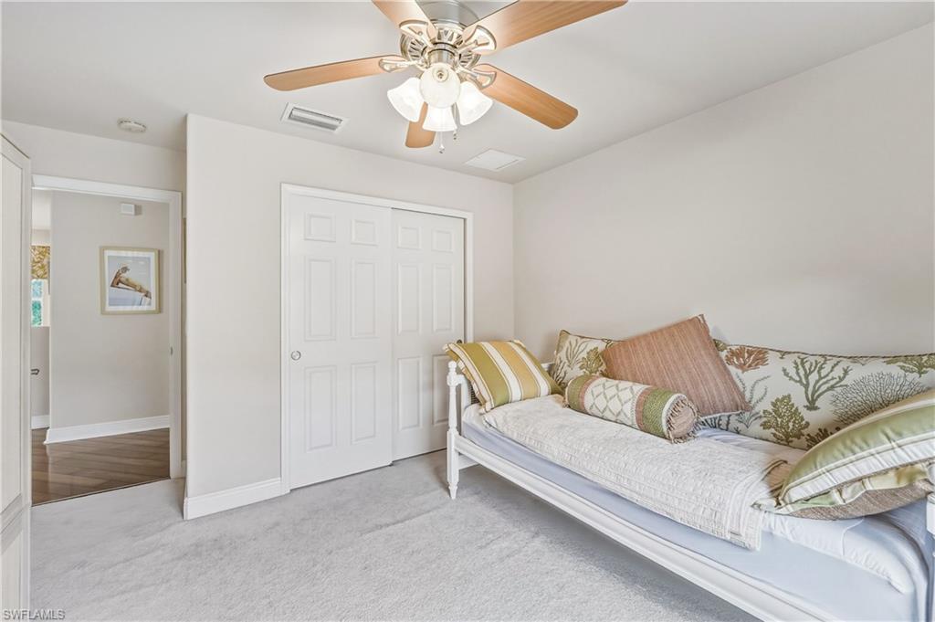 9429 La Bianco ST