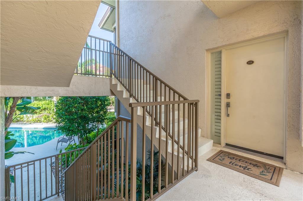 651 10th AVE S C651