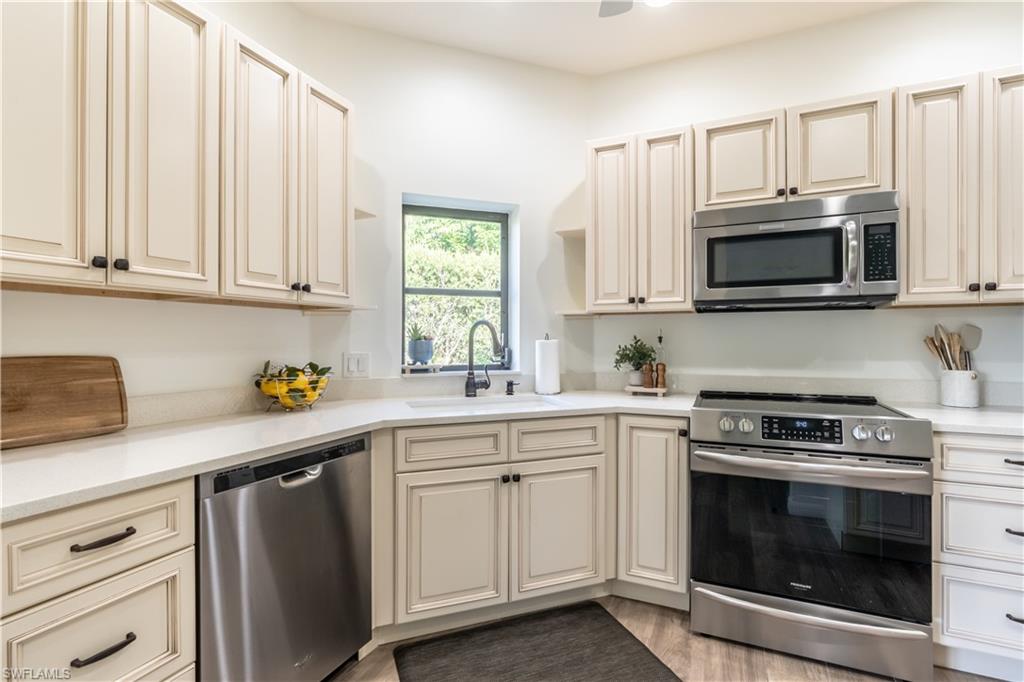 651 10th AVE S C651
