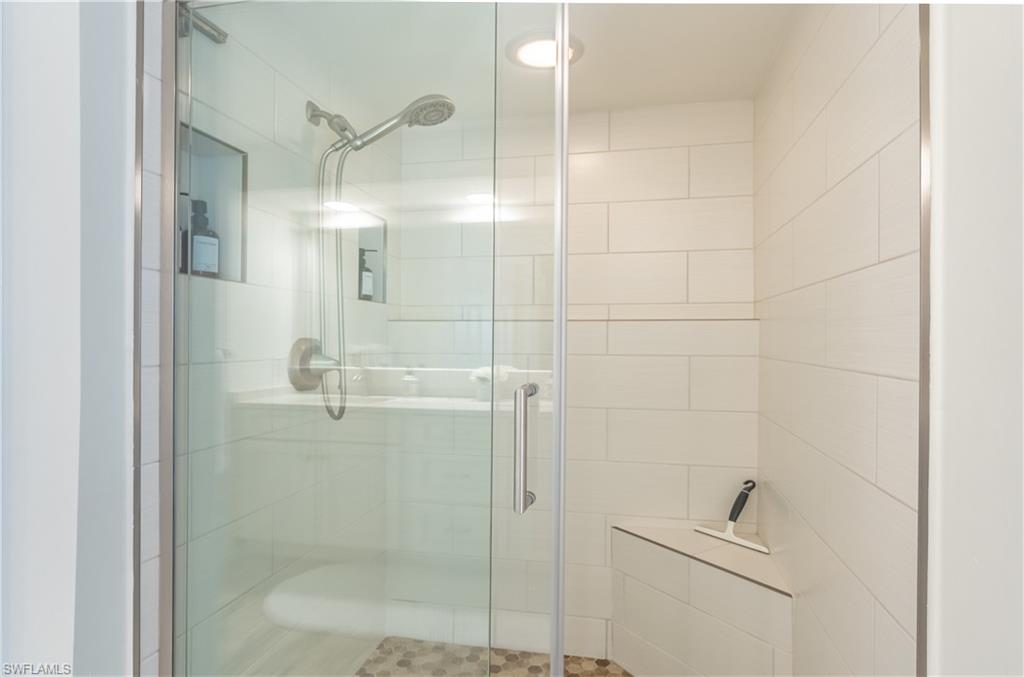 651 10th AVE S C651