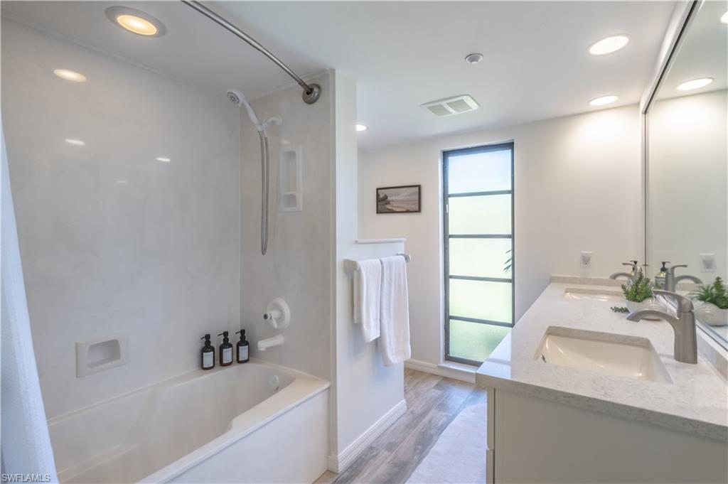 651 10th AVE S C651