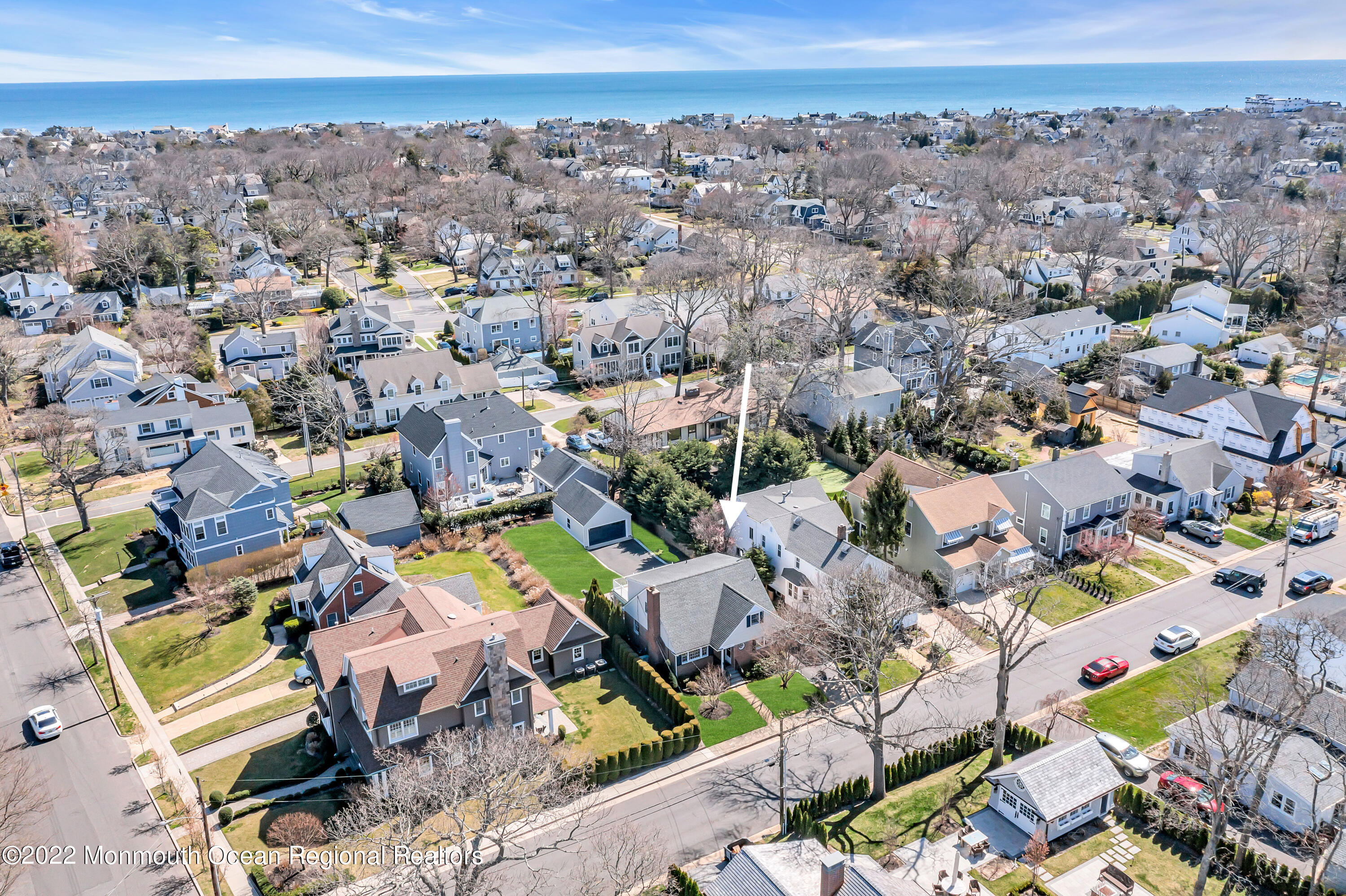 2128 Edgewood Place