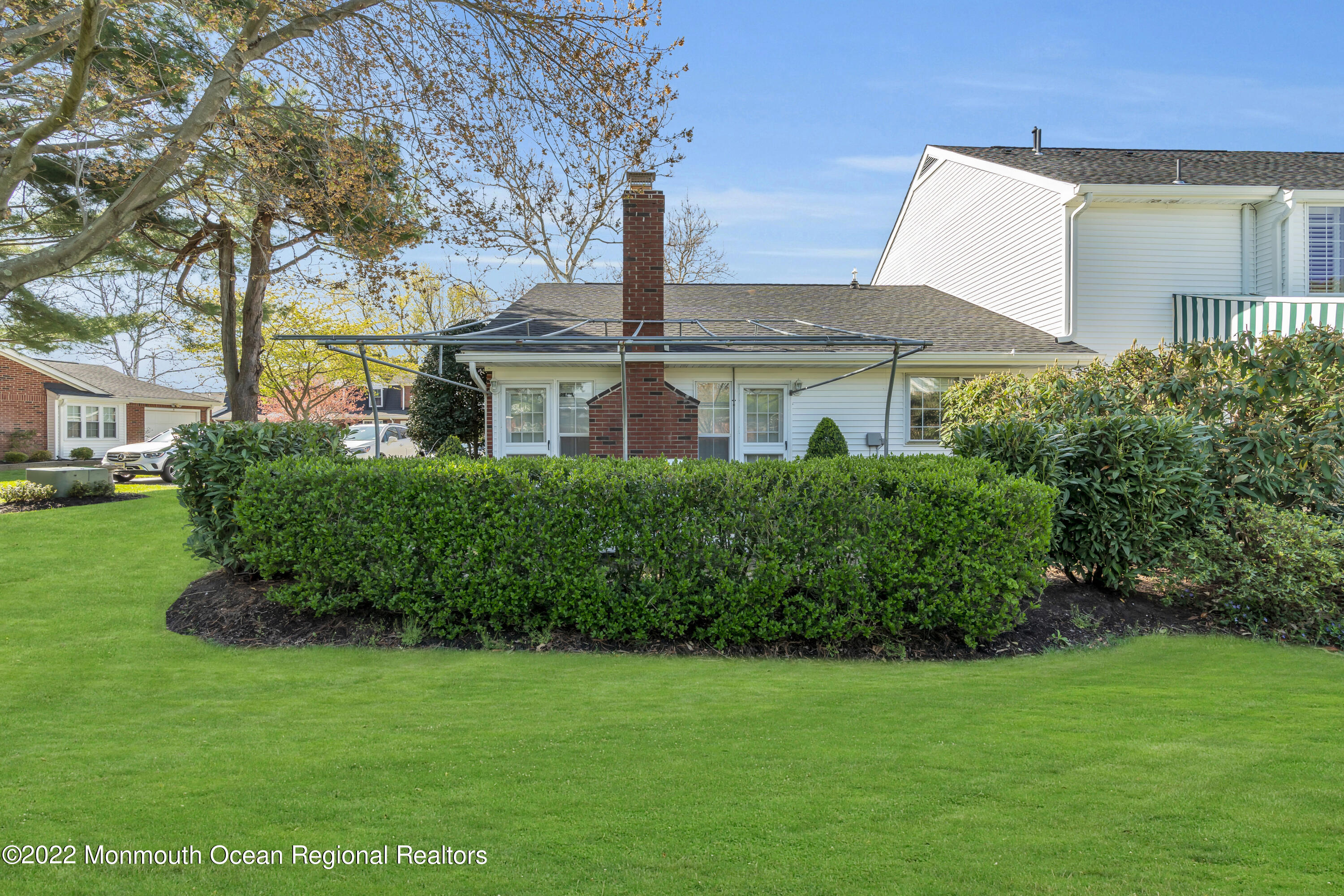 10 Dogwood Court