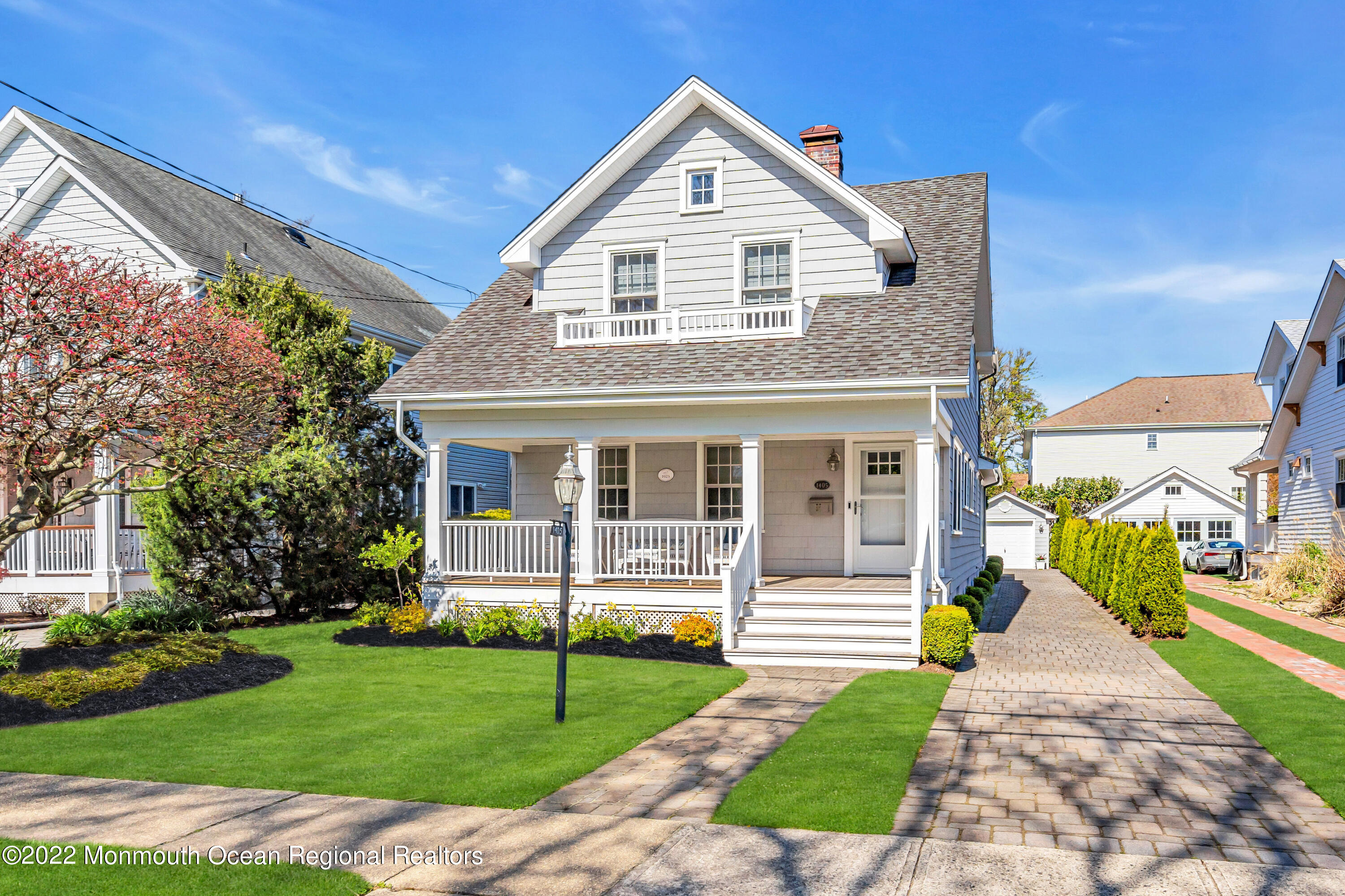 1405 Fourth Avenue