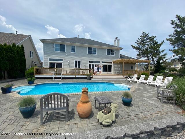 206 Pointe Drive