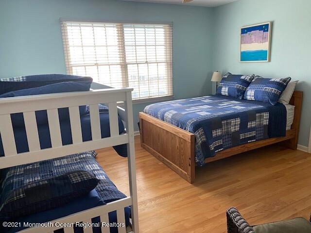 206 Pointe Drive