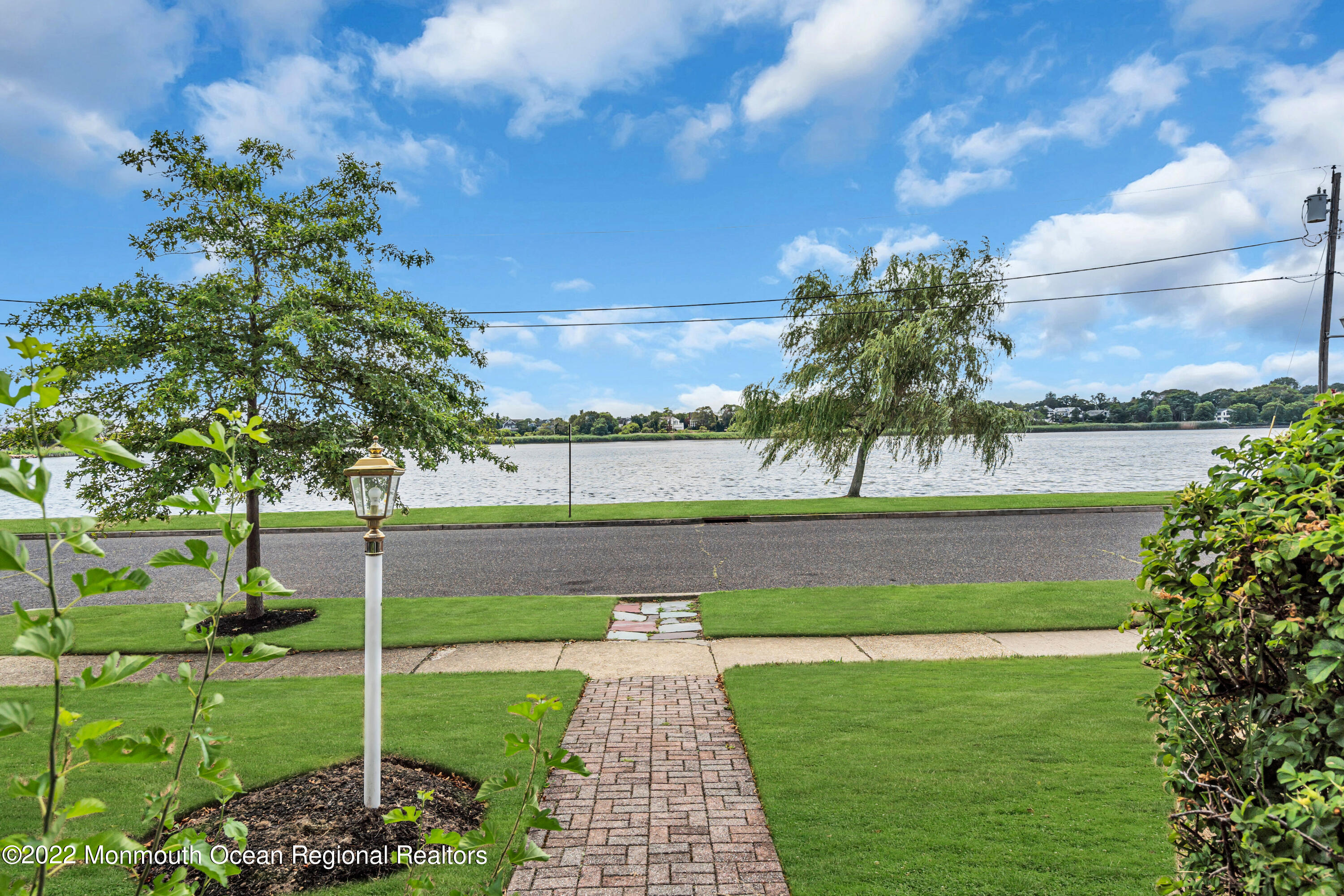 306 Ocean Road
