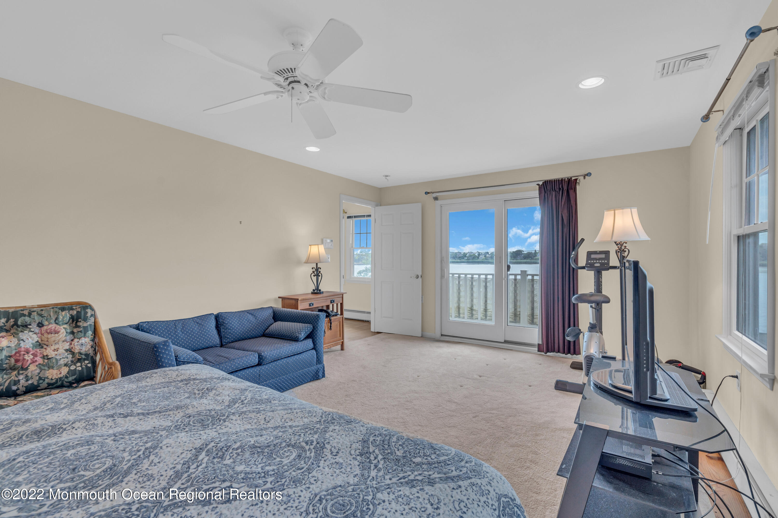 306 Ocean Road