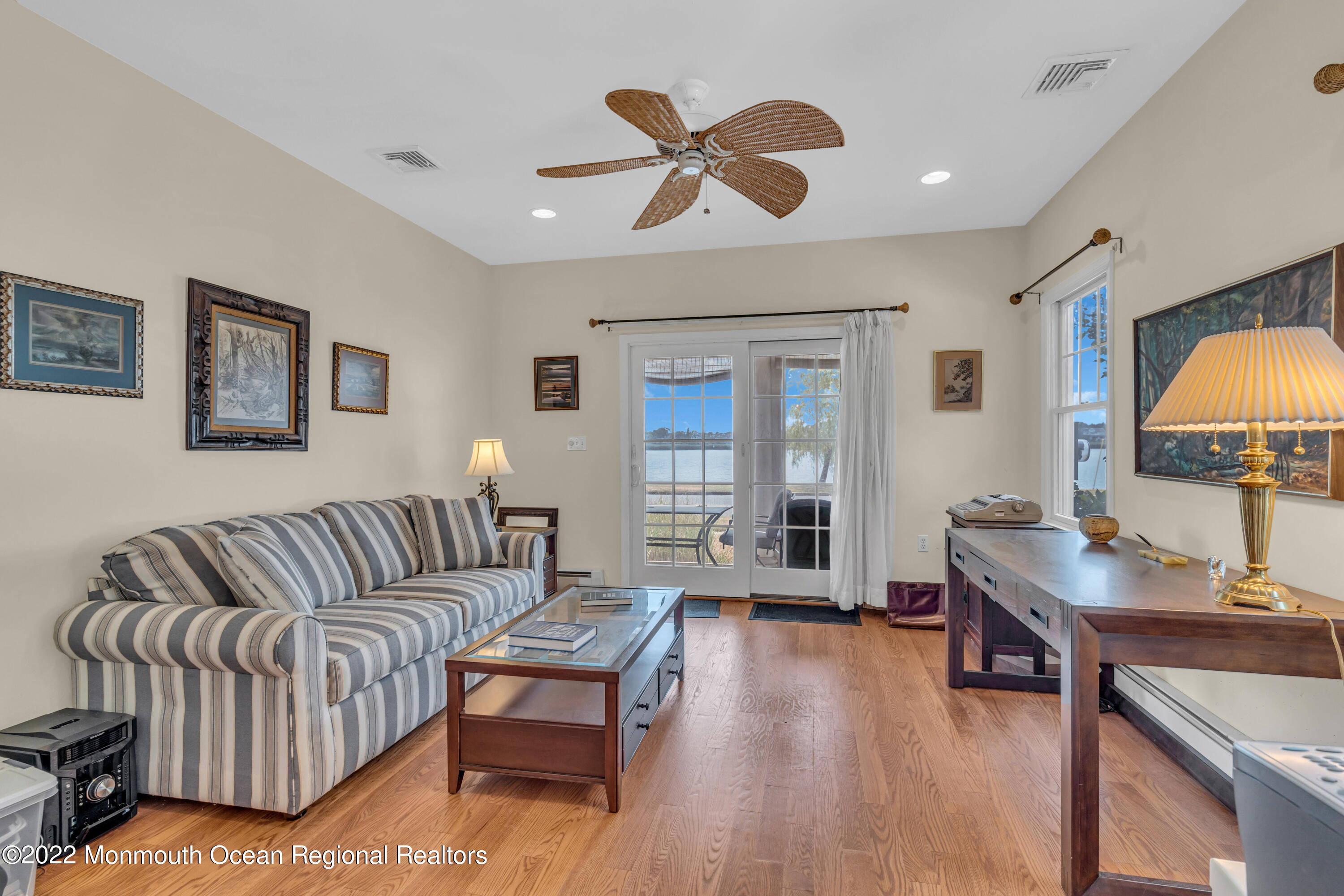 306 Ocean Road