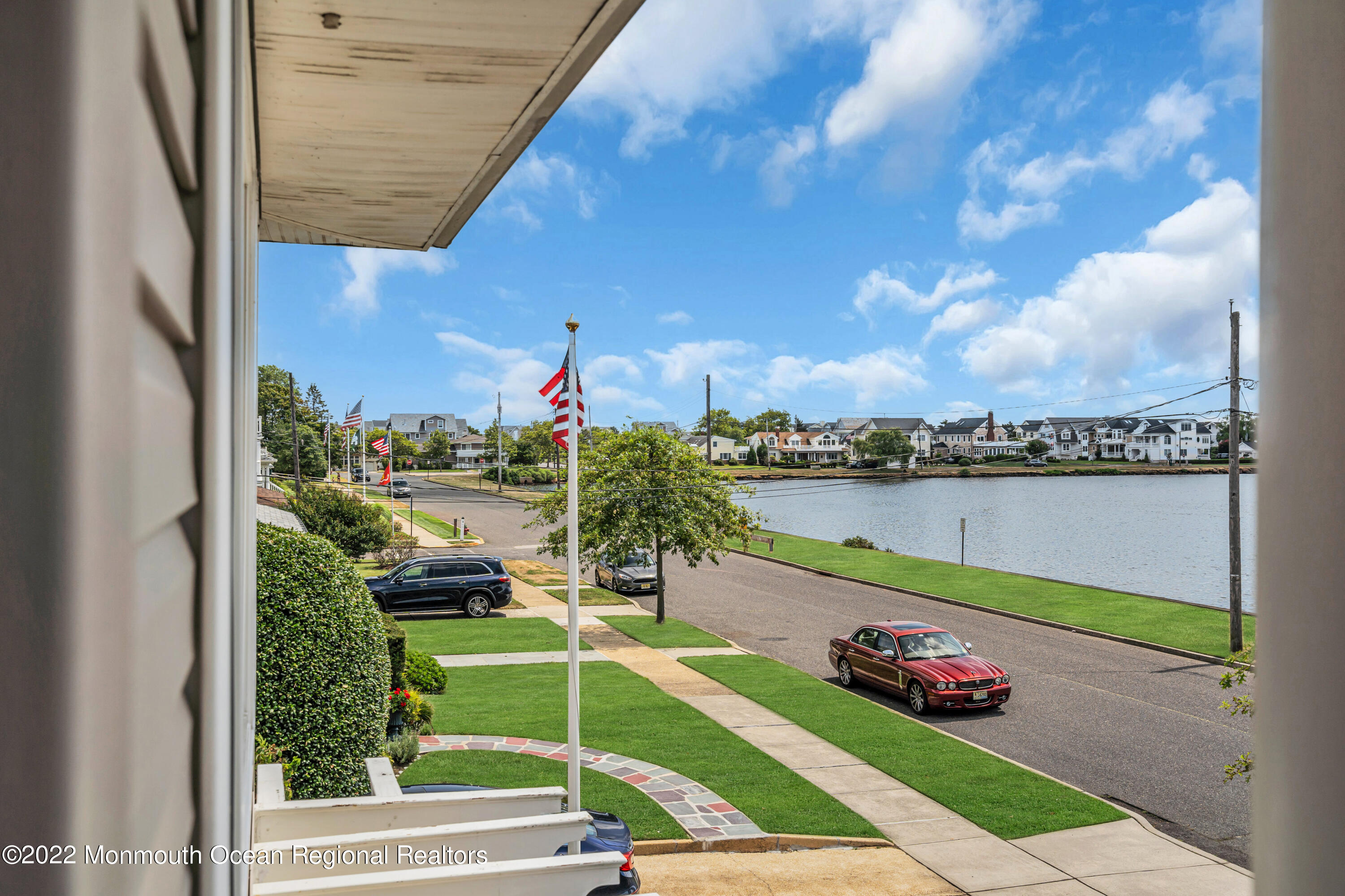 306 Ocean Road