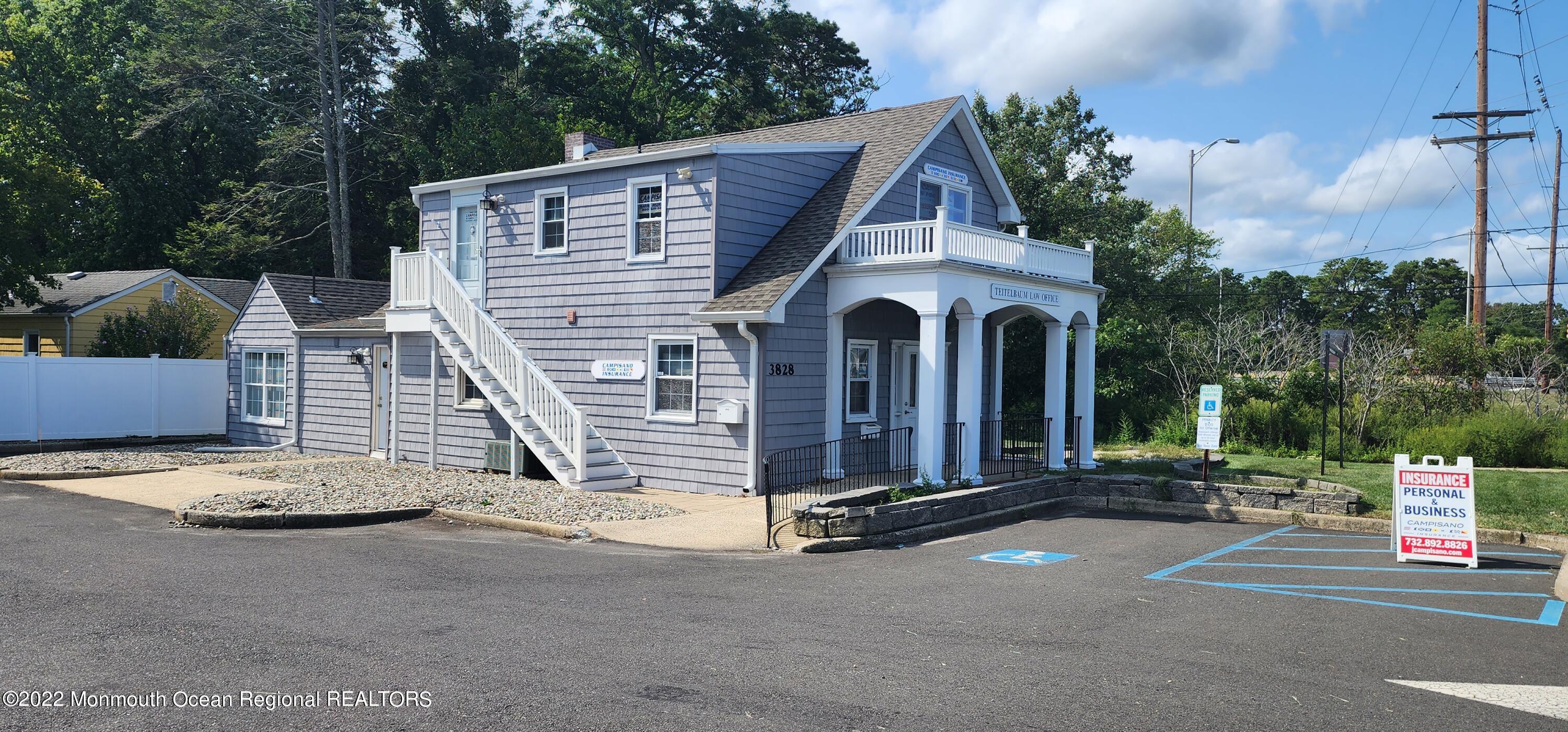 3828 River Road