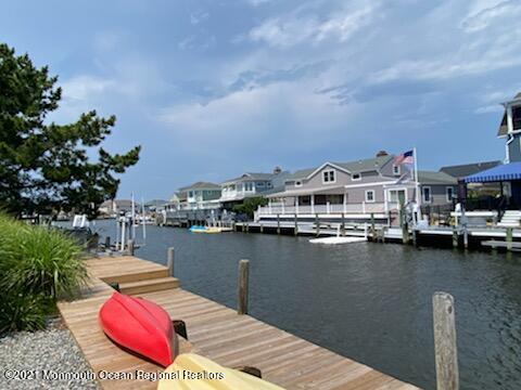 206 Pointe Drive
