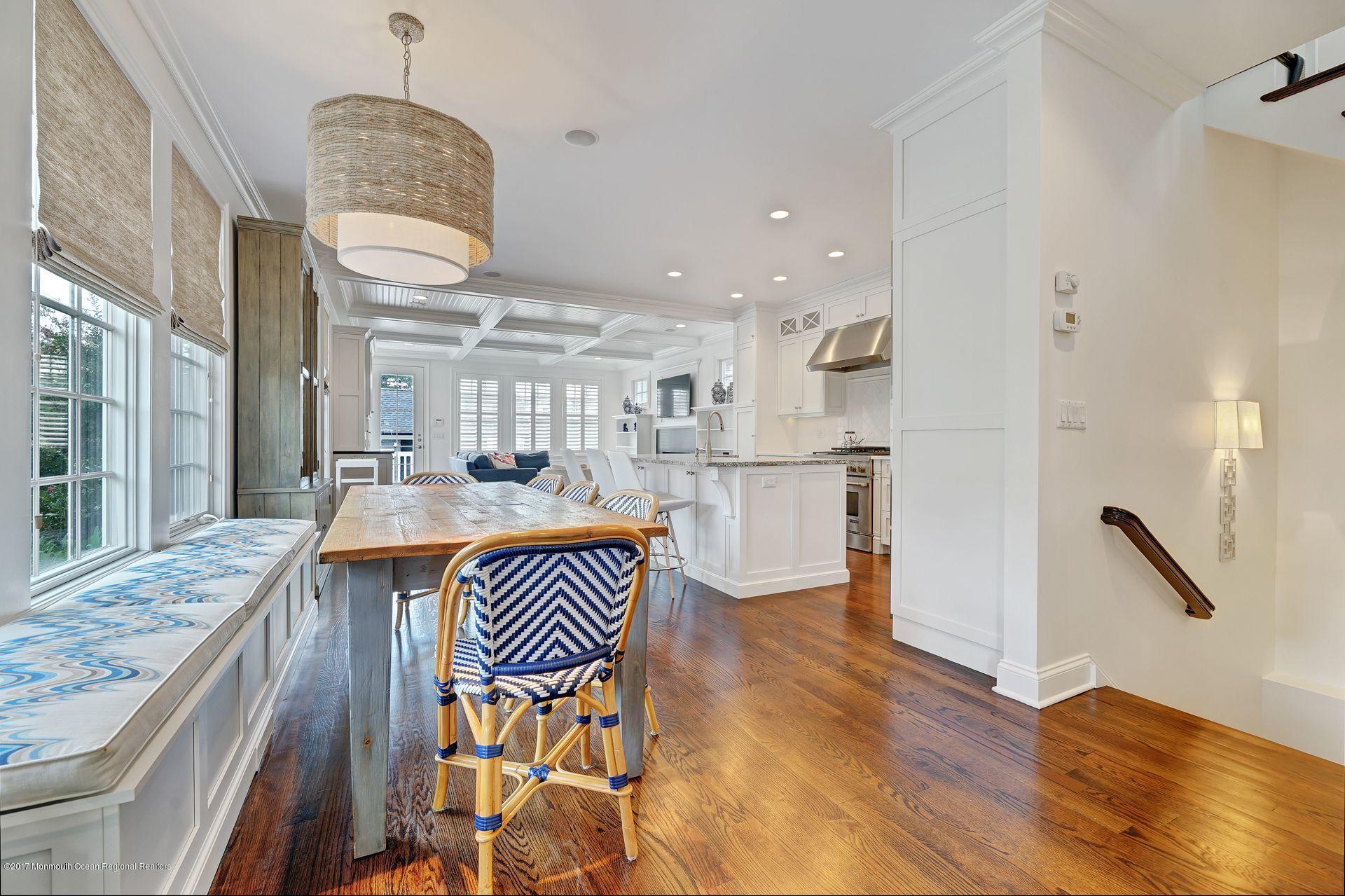 401 Monmouth Avenue