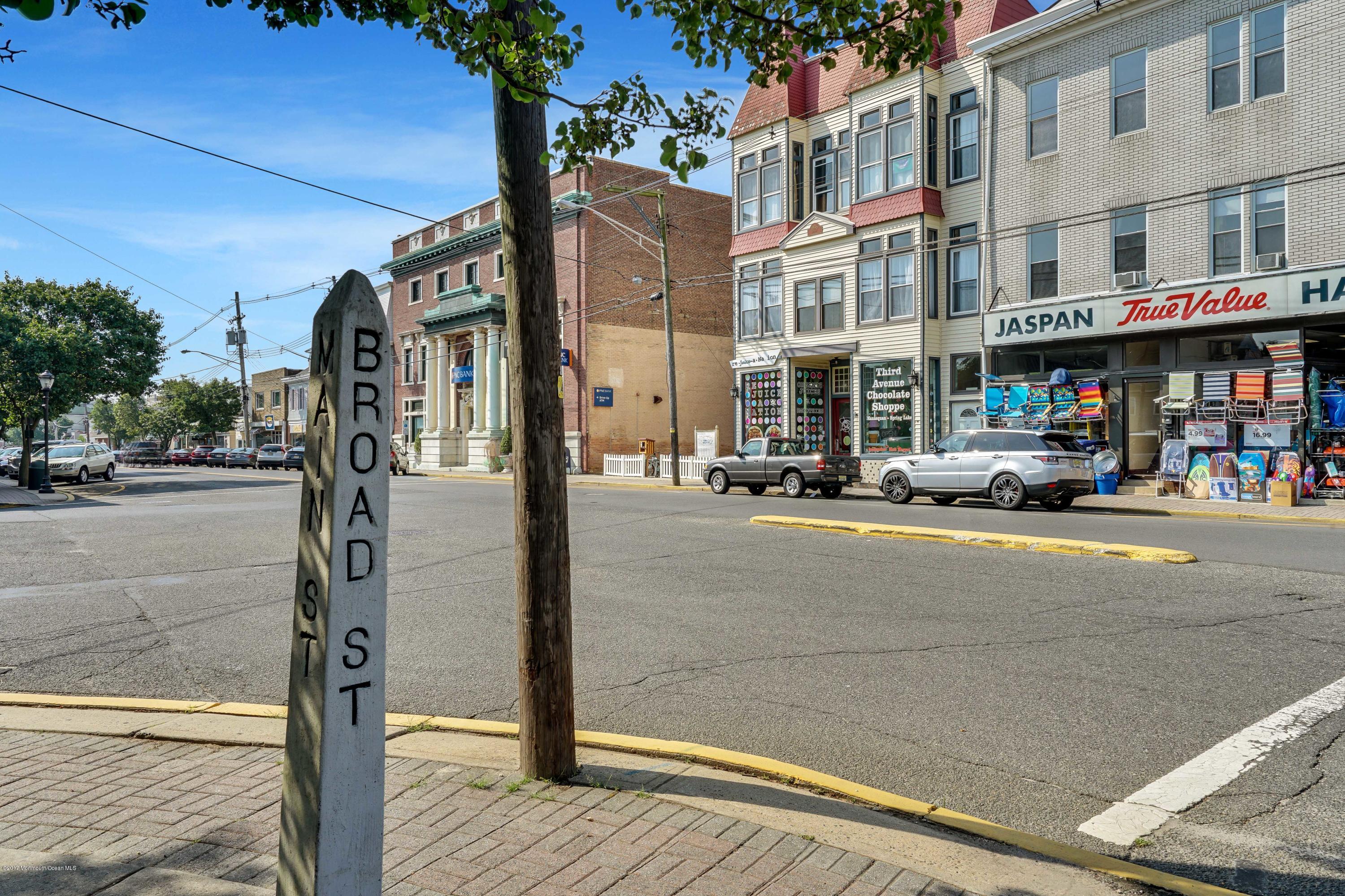 86 Main Street