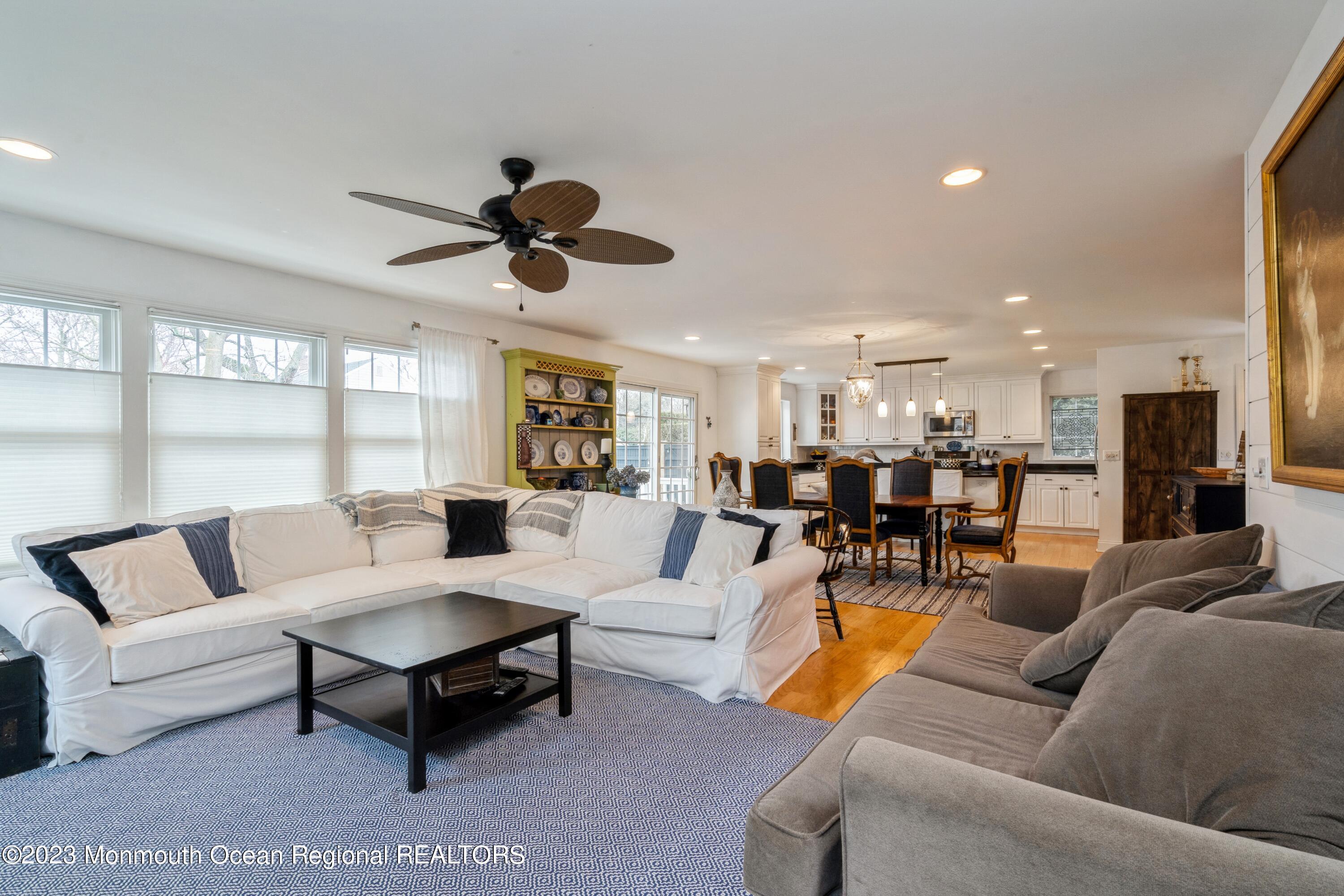 815 Woodcrest Drive