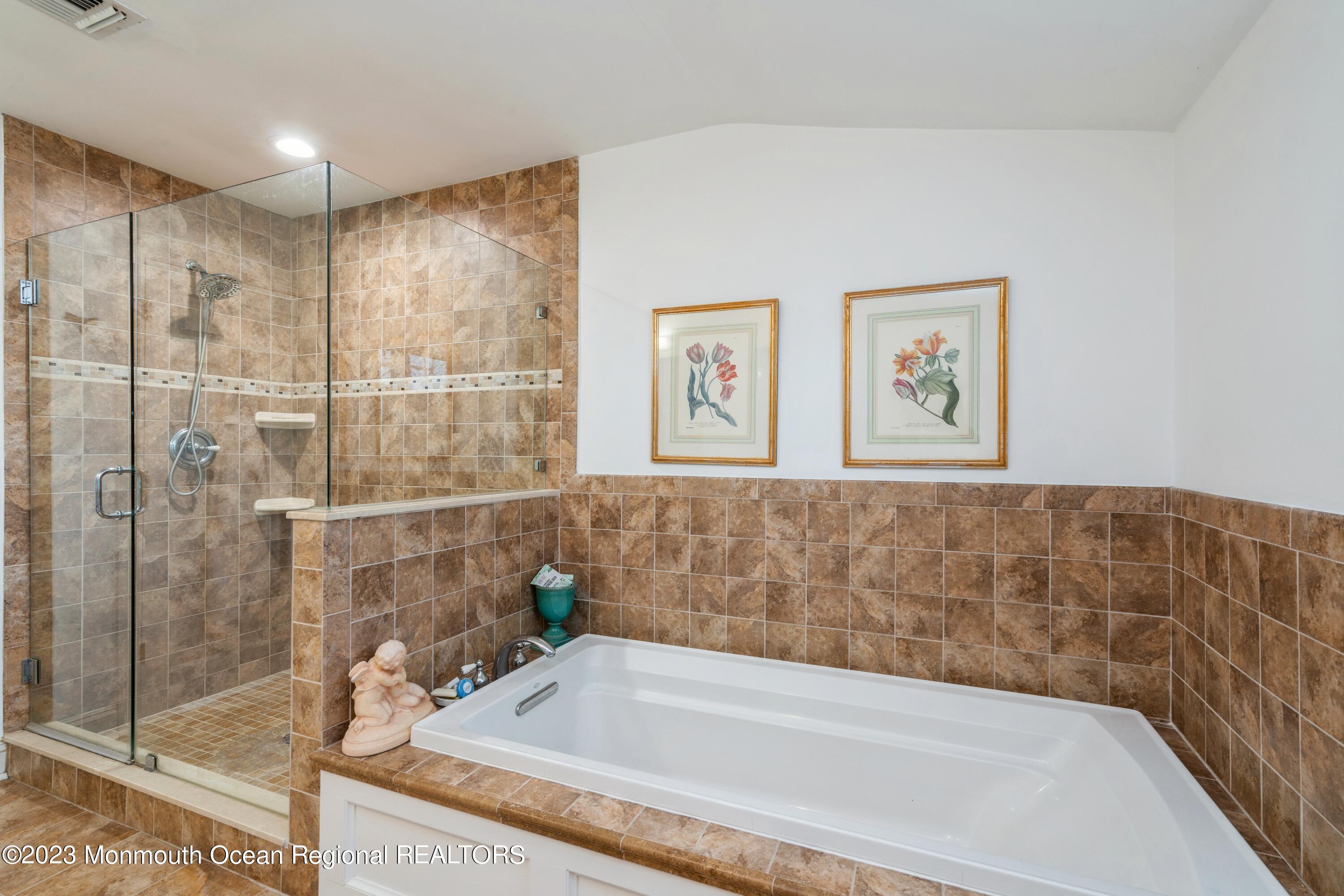 815 Woodcrest Drive