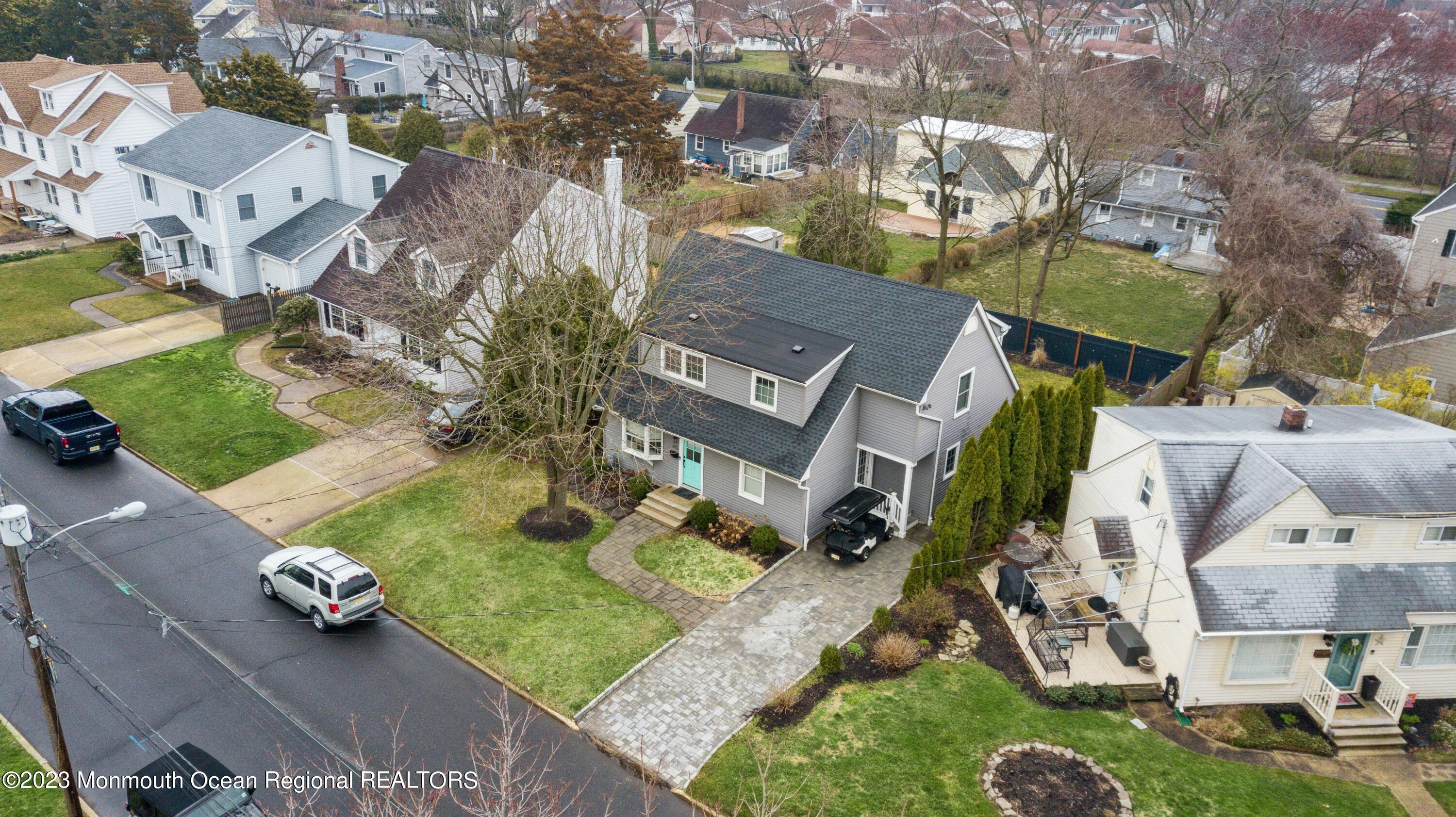 815 Woodcrest Drive