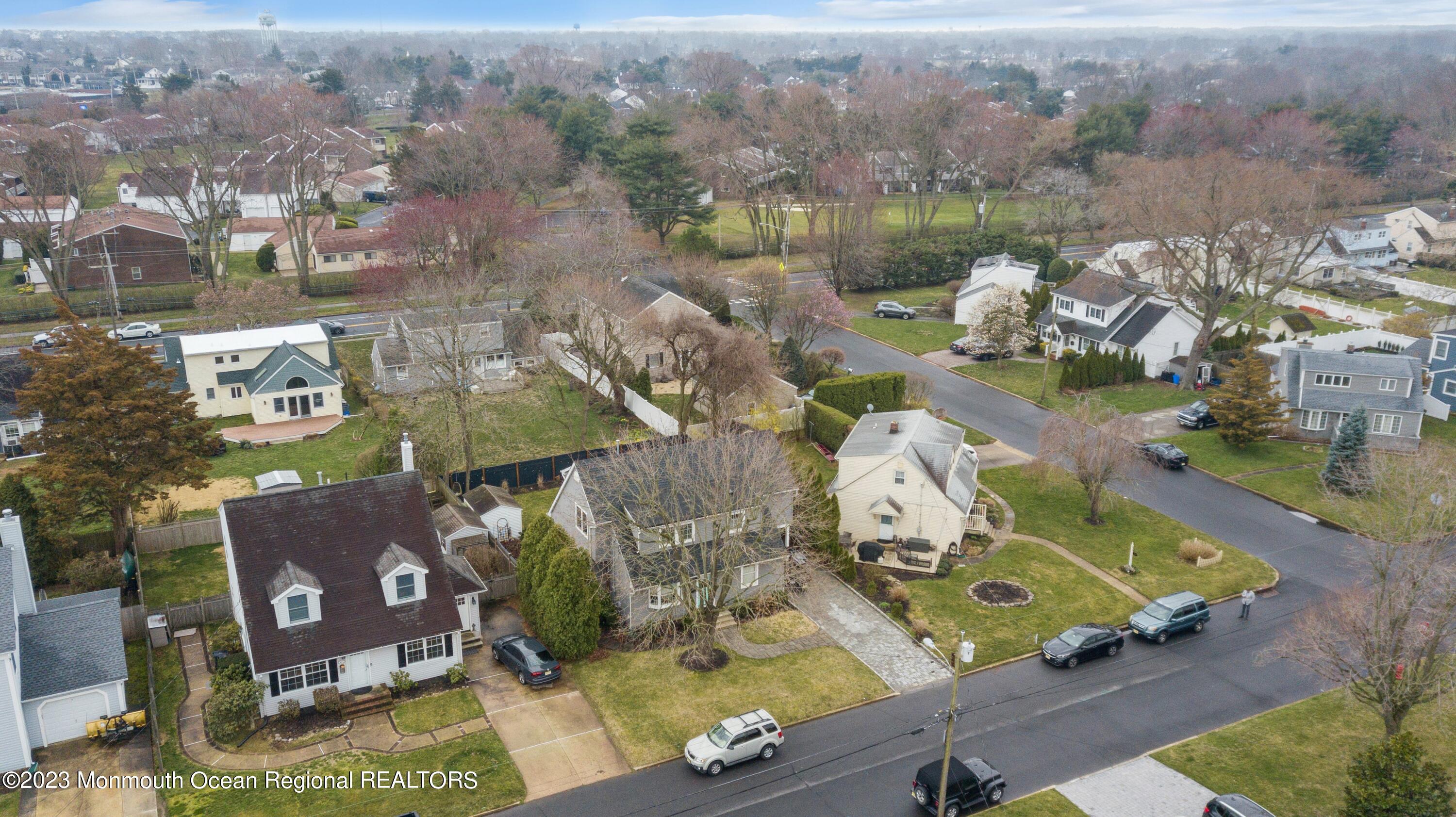 815 Woodcrest Drive