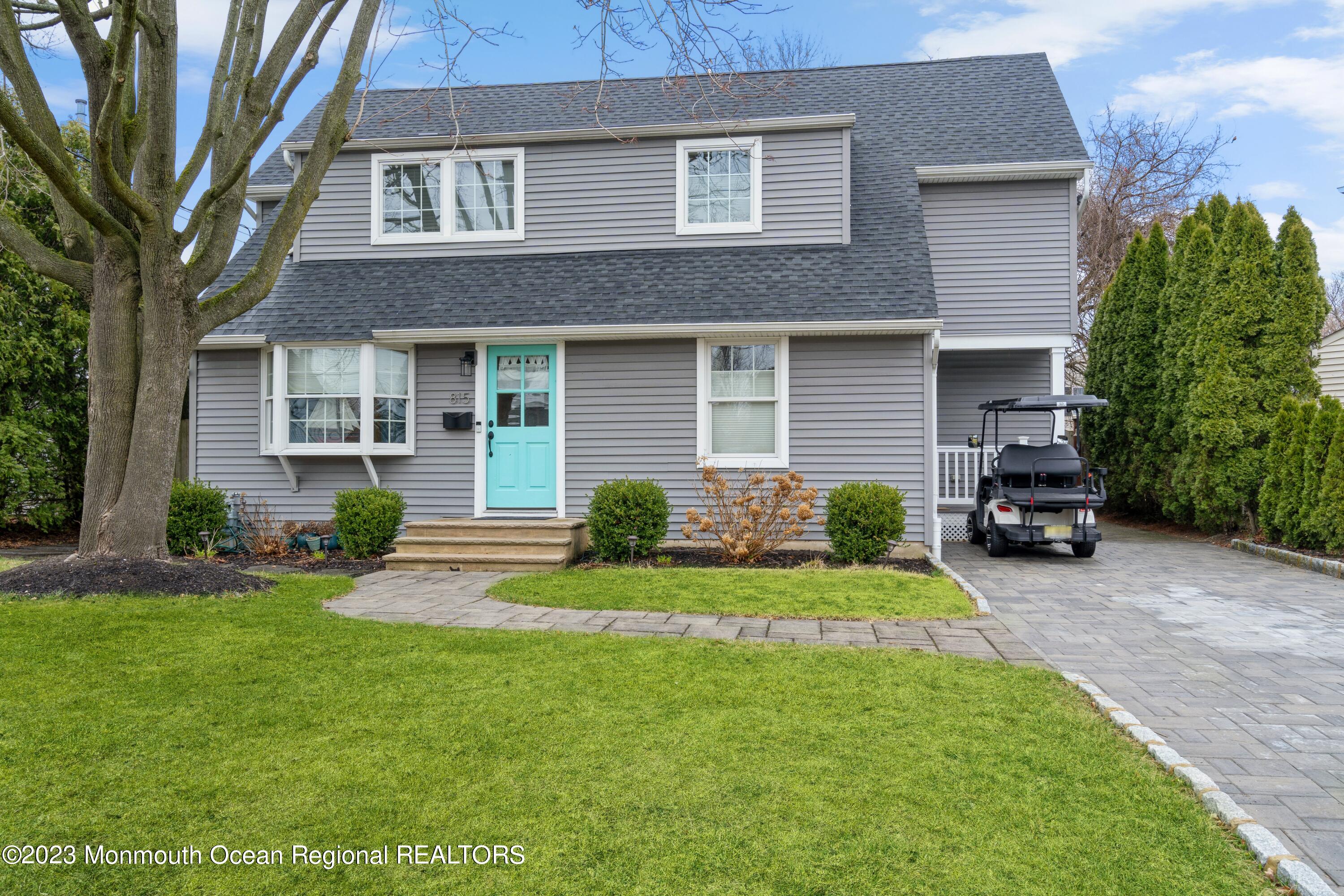 815 Woodcrest Drive