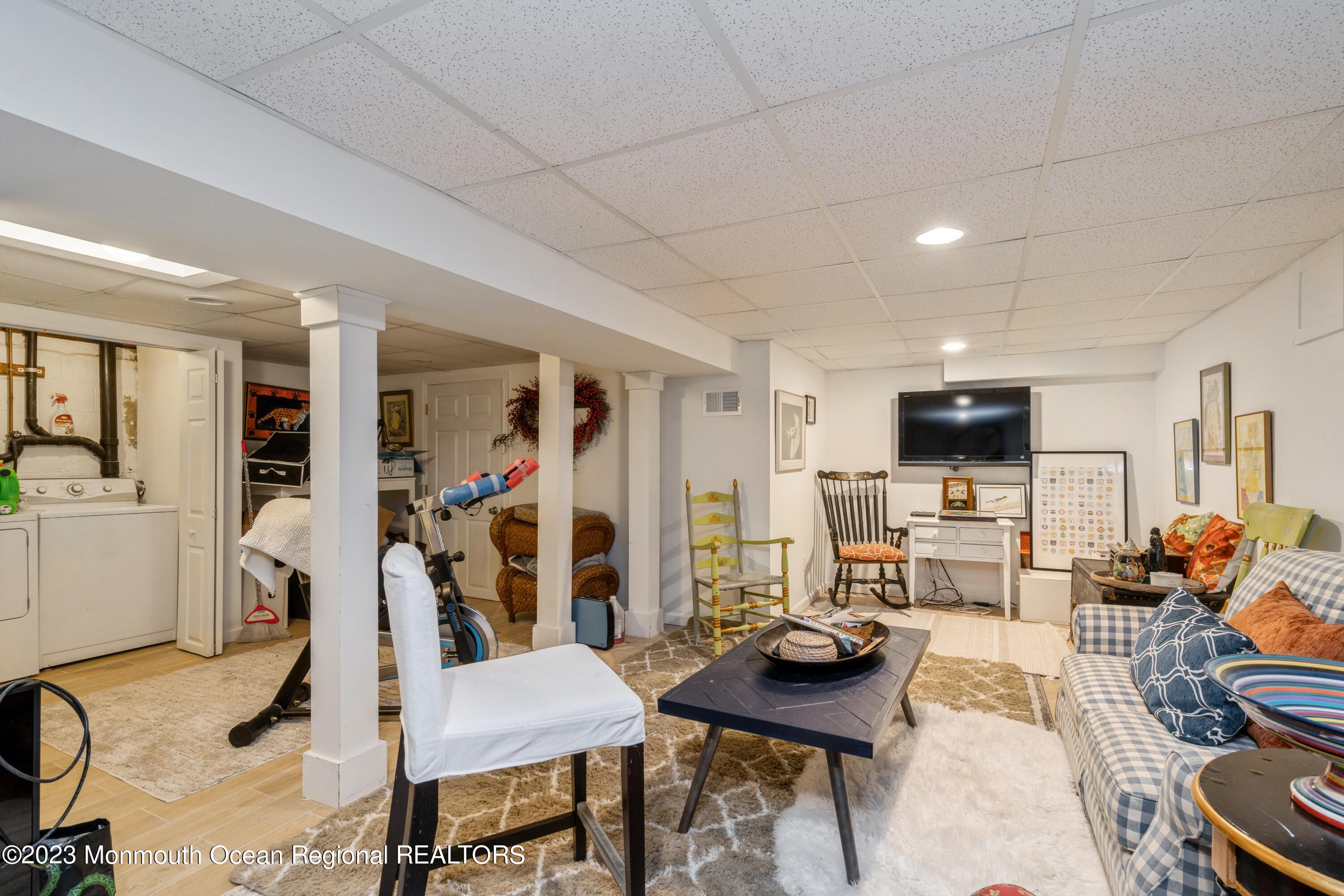 815 Woodcrest Drive