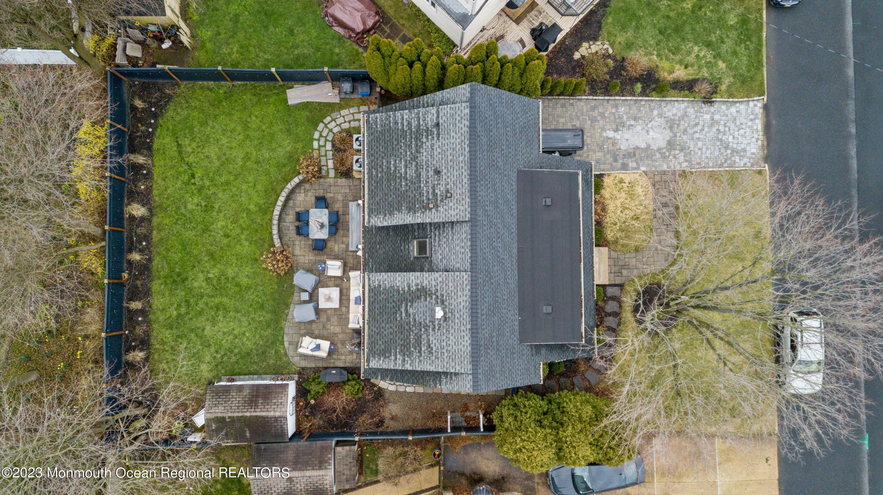 815 Woodcrest Drive