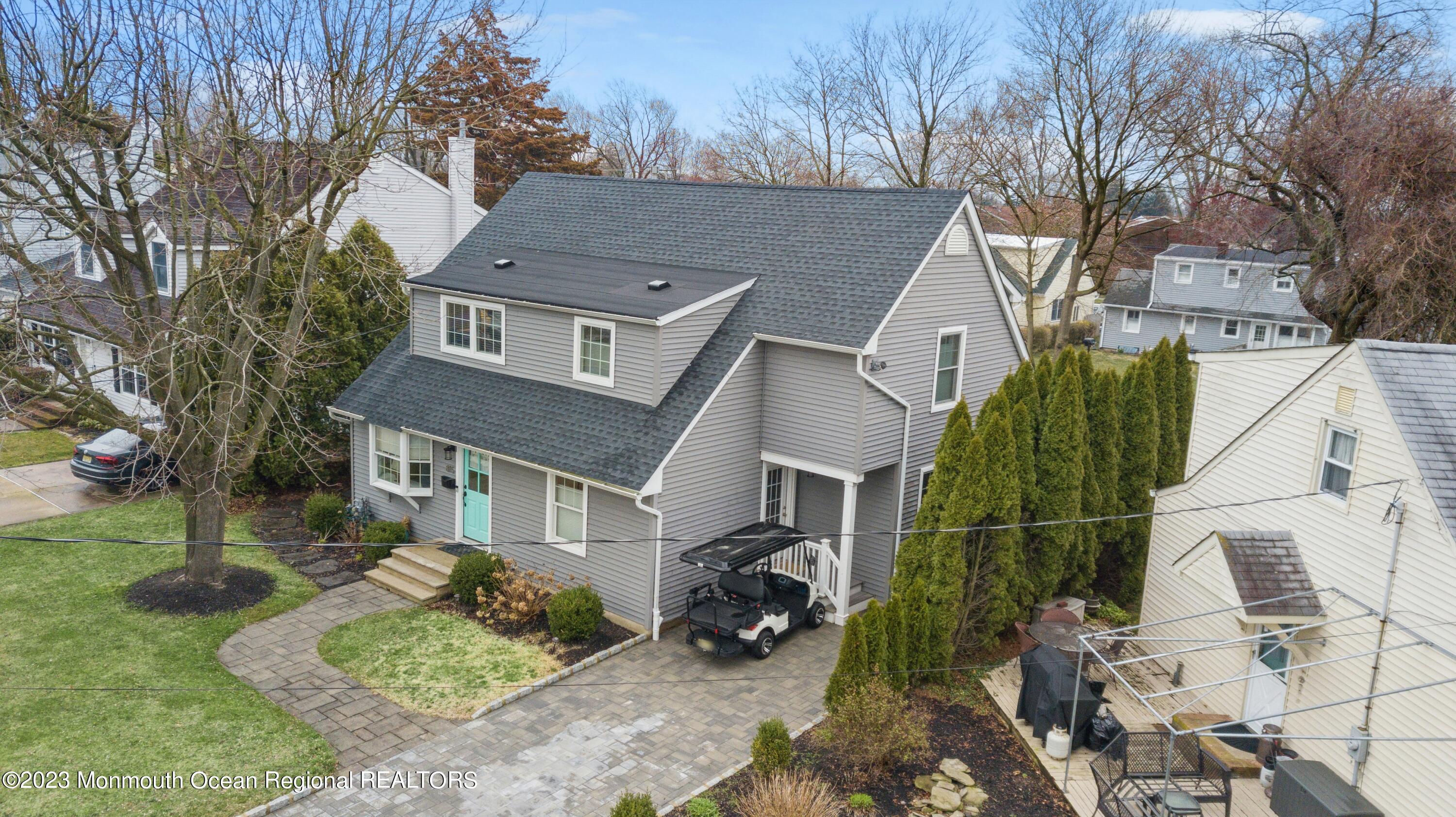815 Woodcrest Drive
