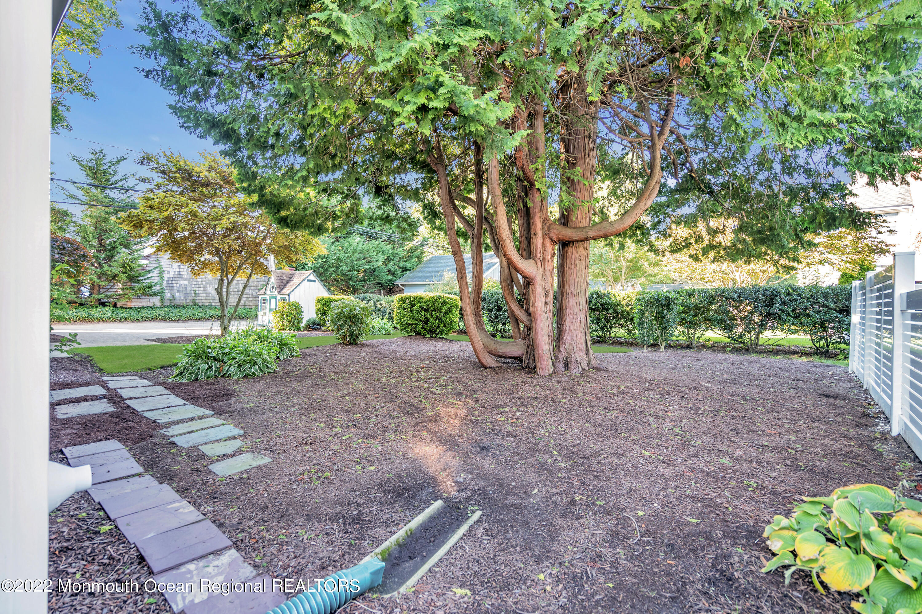 1807 3rd Avenue