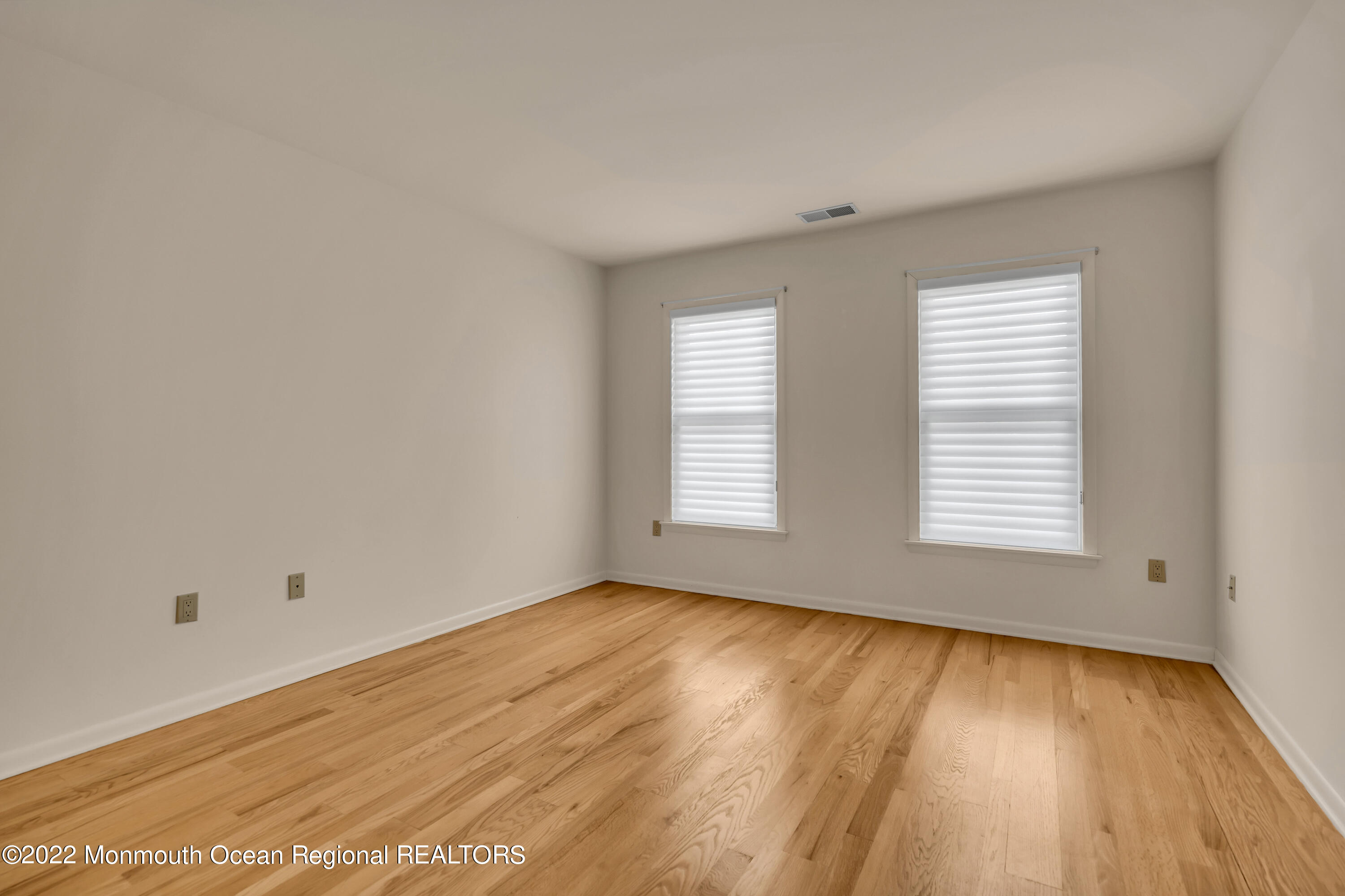 1807 3rd Avenue