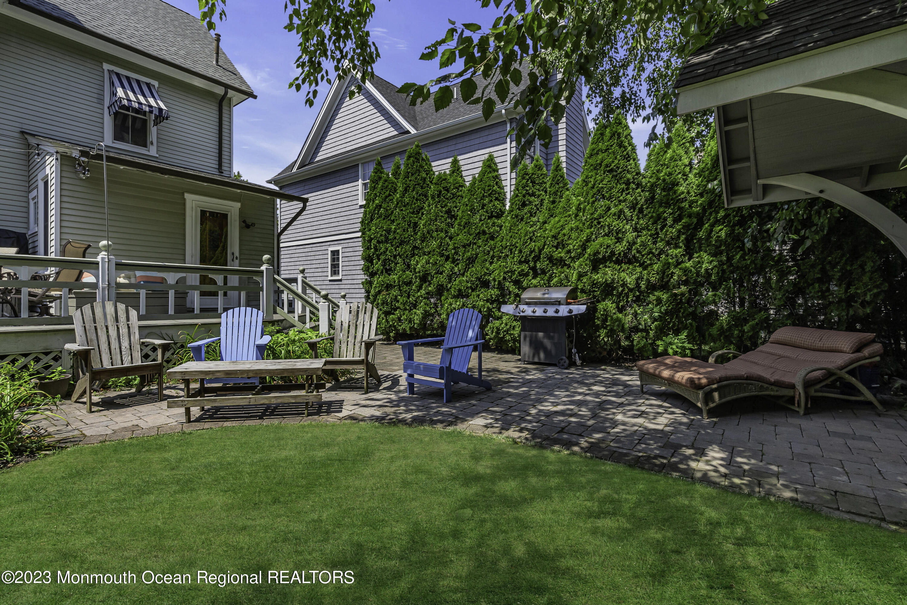 424 Mercer Avenue