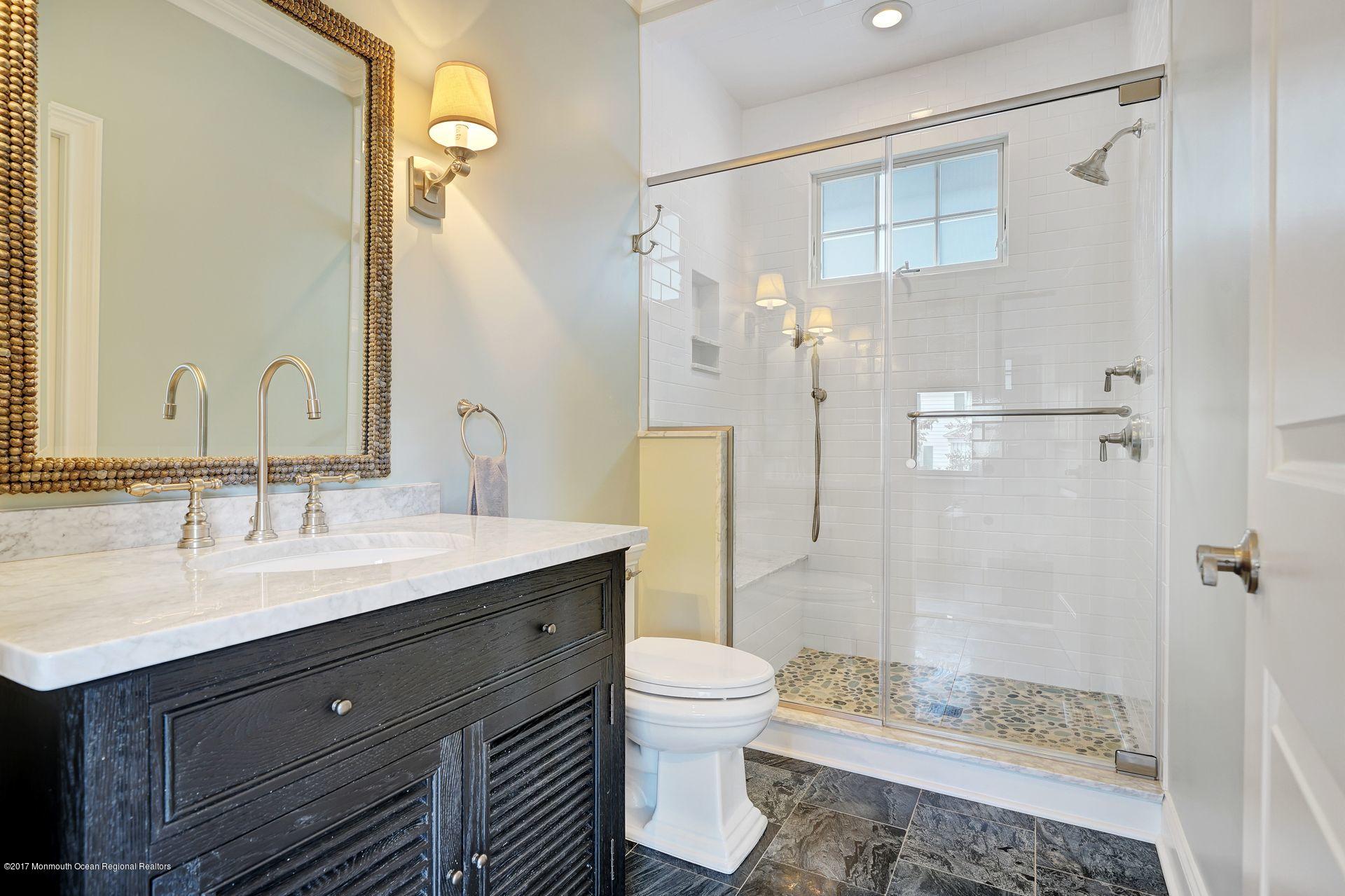 401 Monmouth Avenue Unit: SUMMER
