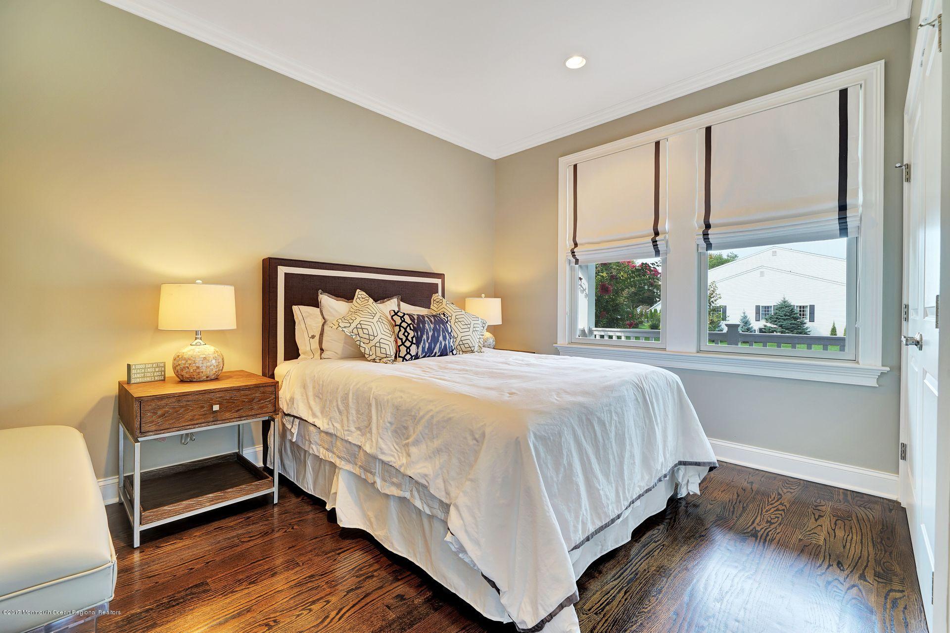 401 Monmouth Avenue Unit: SUMMER