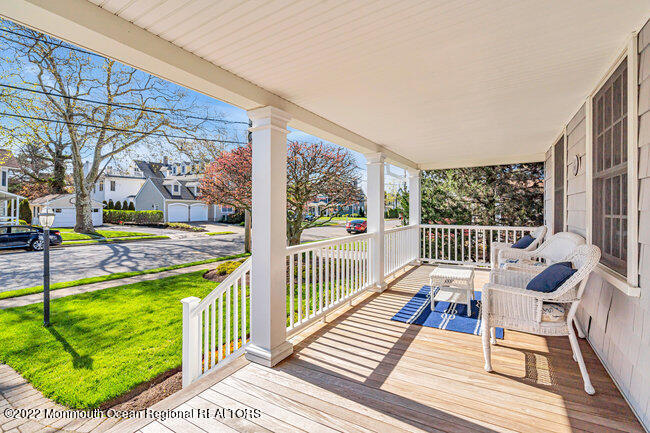 1405 4th Avenue Unit: SUMMER WEEKLY