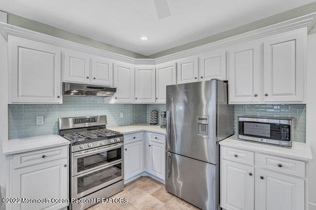 1405 4th Avenue Unit: SUMMER WEEKLY