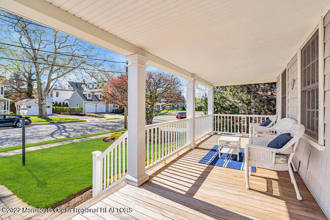1405 4th Avenue Unit: SUMMER WEEKLY