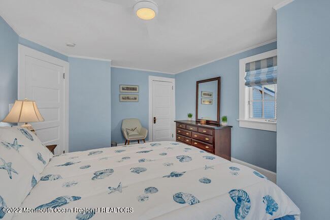1405 4th Avenue Unit: SUMMER WEEKLY