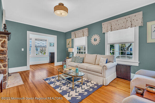 1405 4th Avenue Unit: SUMMER WEEKLY