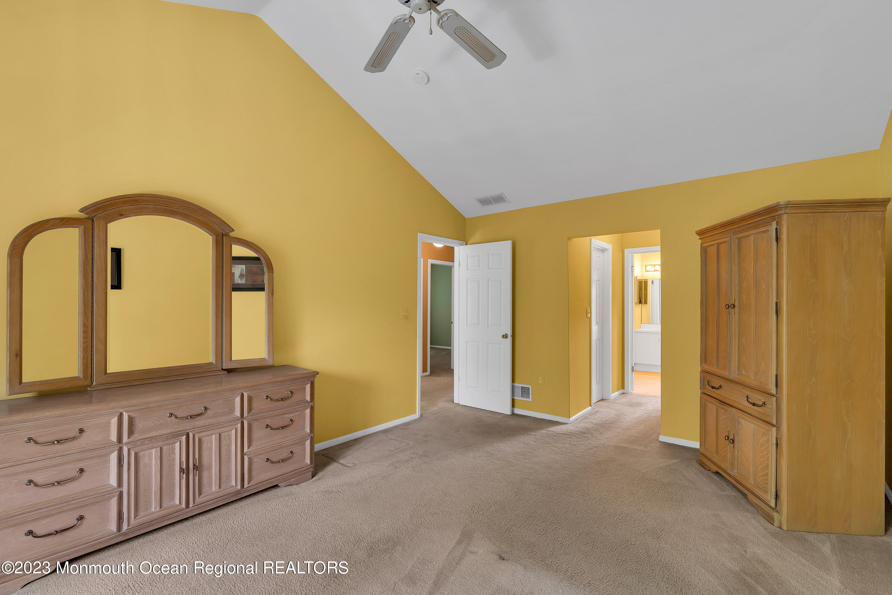 136 S Manor Court Unit: 1360