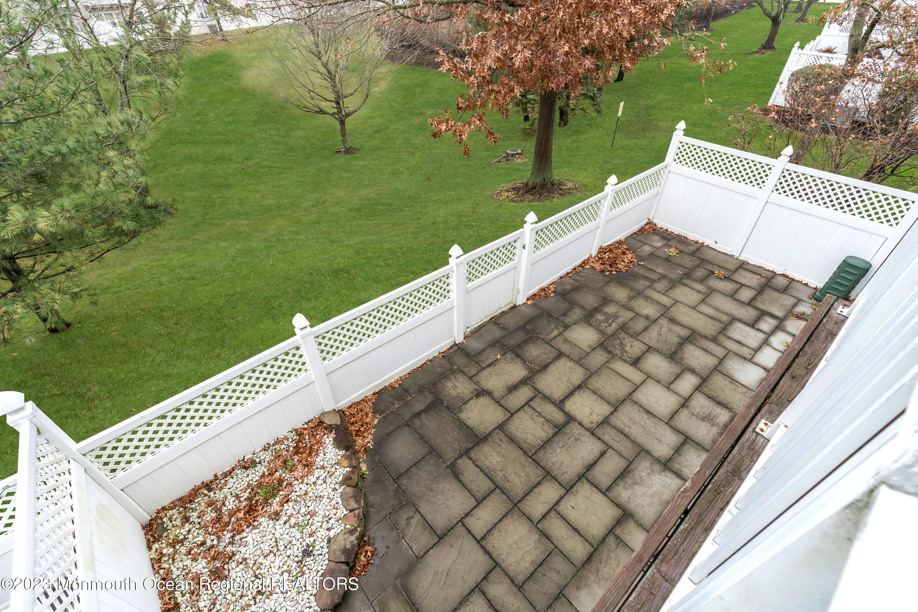 26 S Manor Court