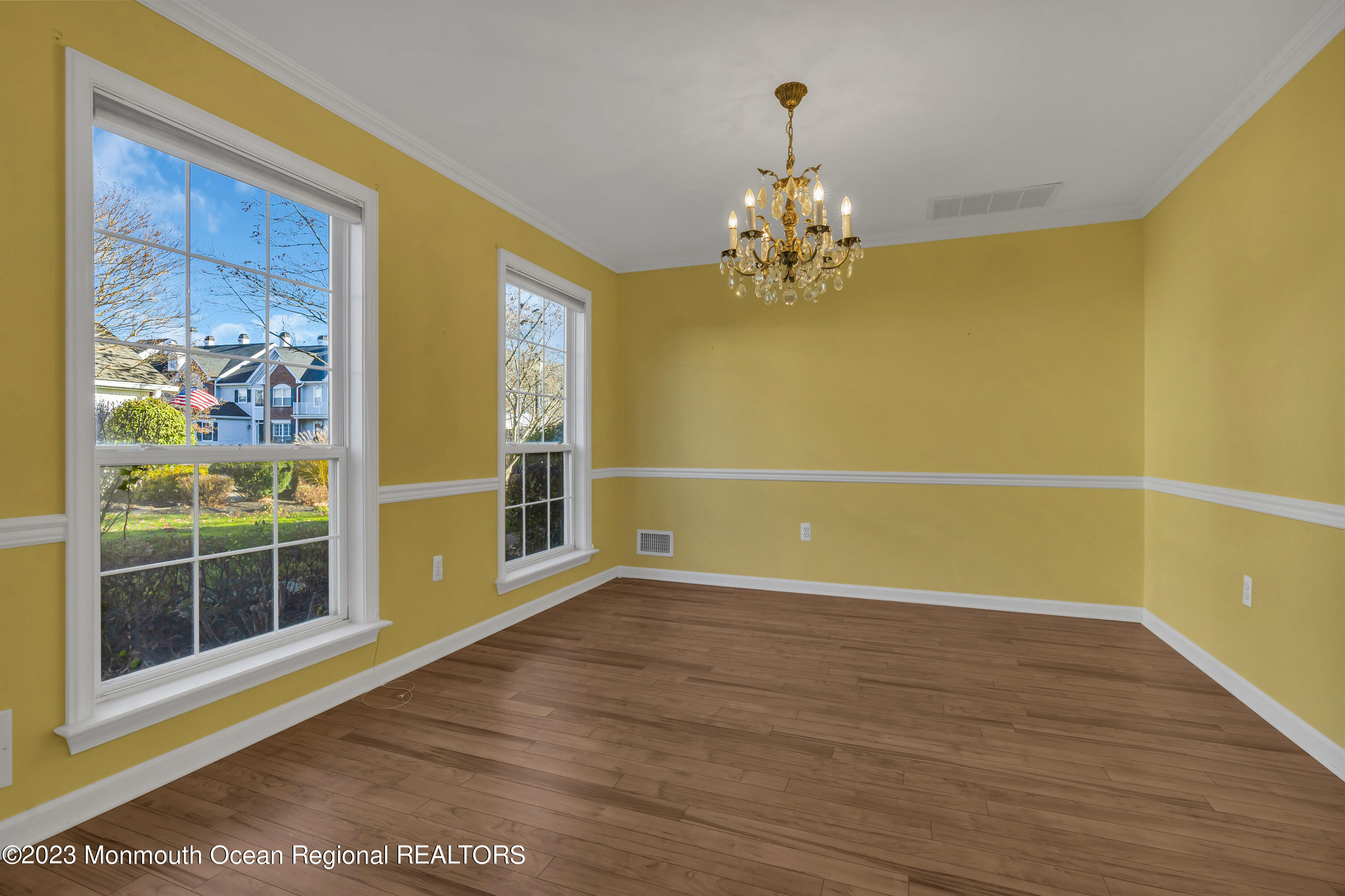26 S Manor Court