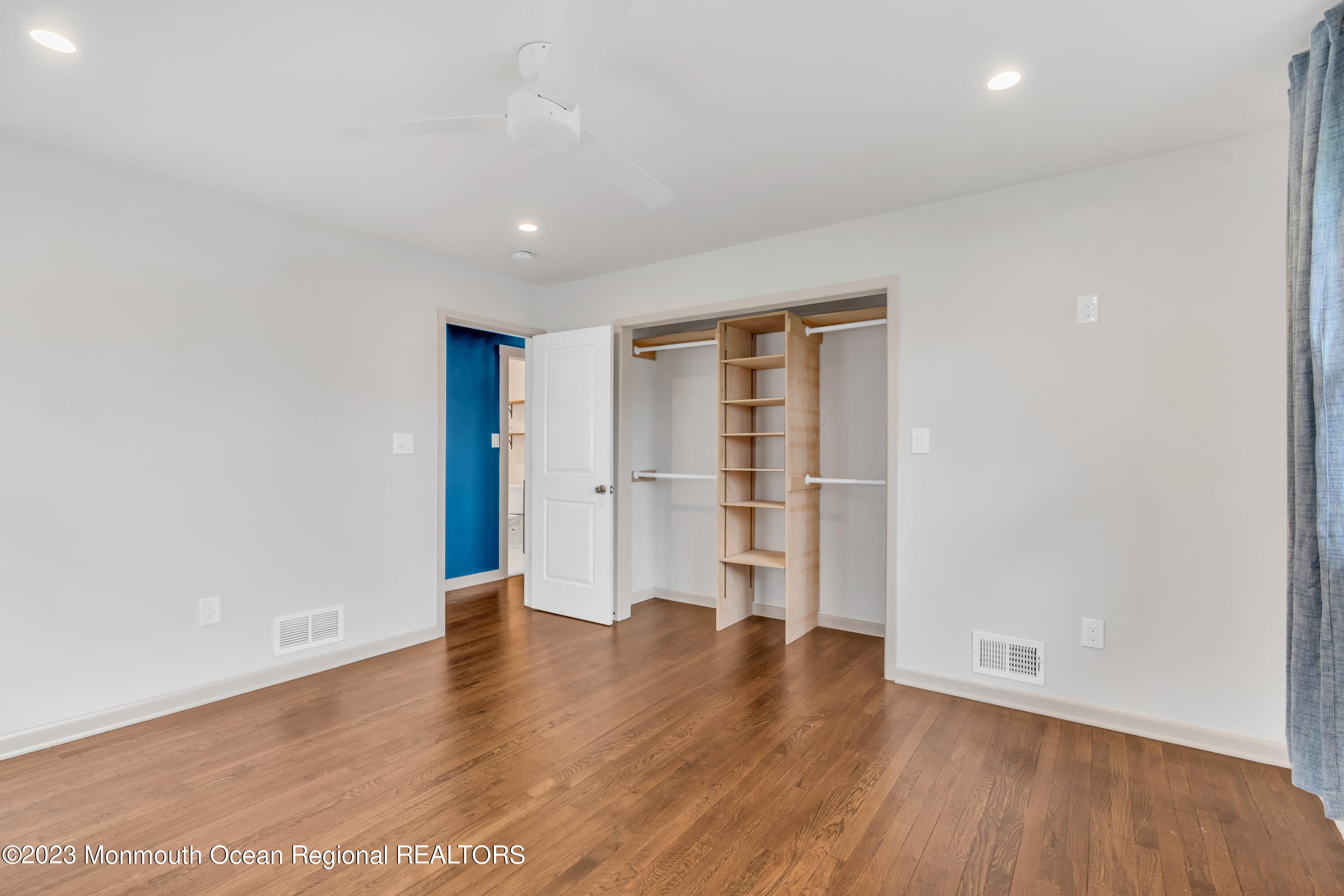 2555 Algonkin Trail