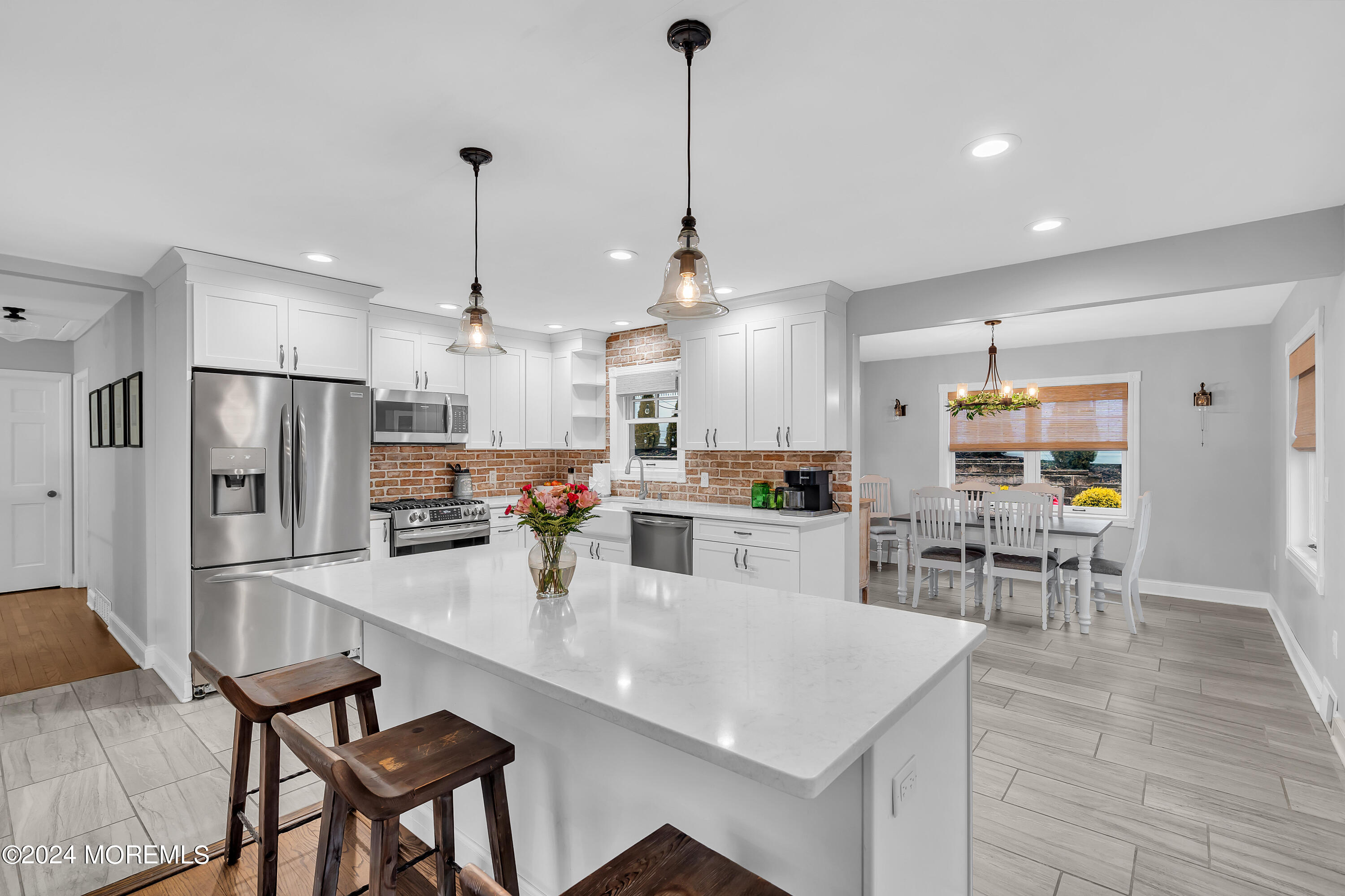 1120 Mohegan Road