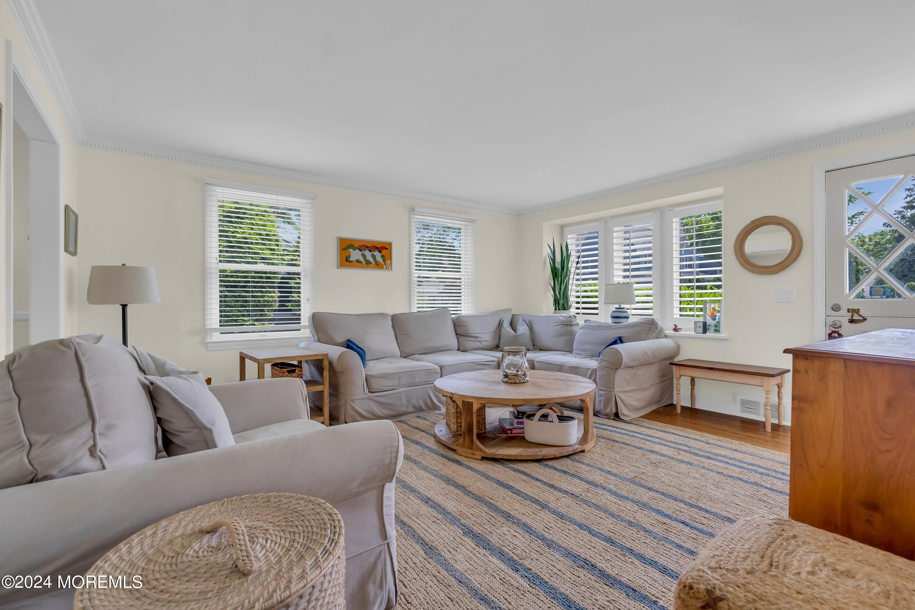42 Lakewood Road