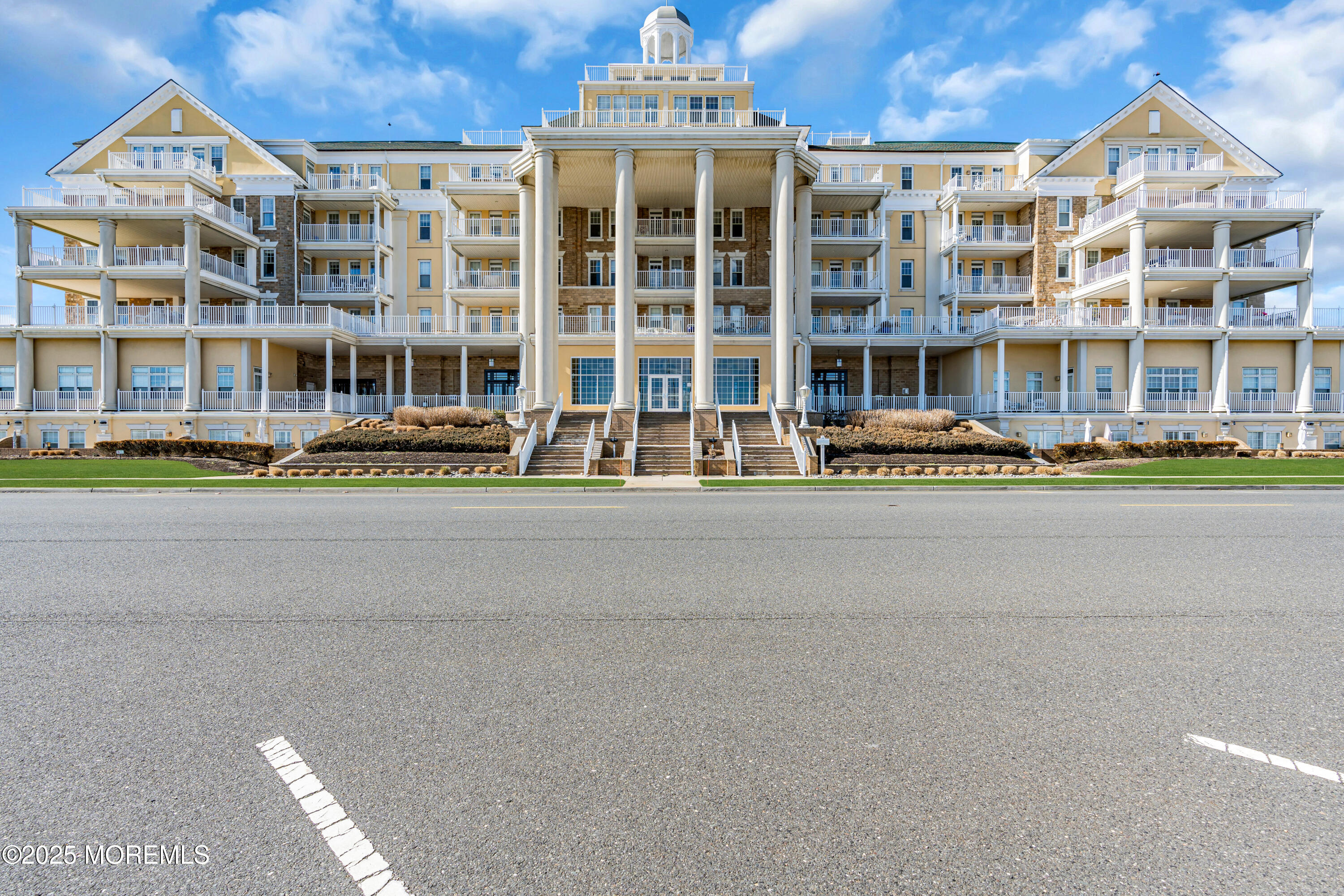 700 Ocean Avenue, 331