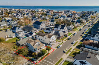 220 13th Avenue