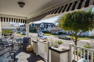 220 13th Avenue