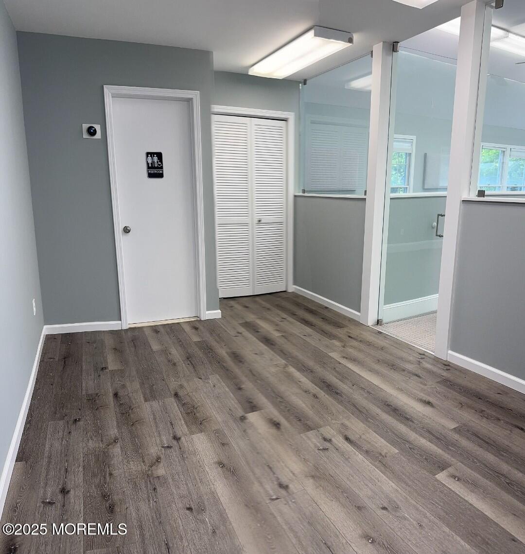 1705 Bay Avenue, 6